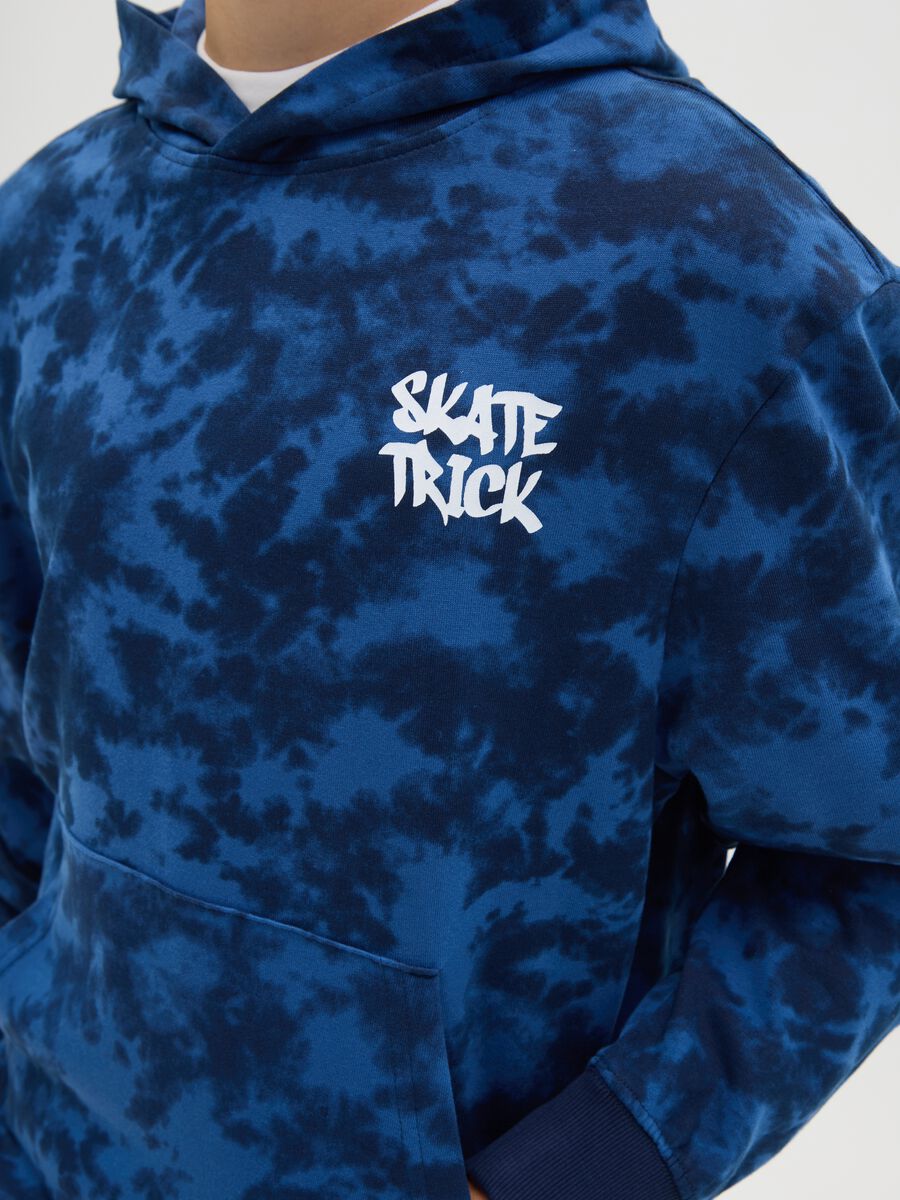 Tie-dye French terry sweatshirt with hood_1