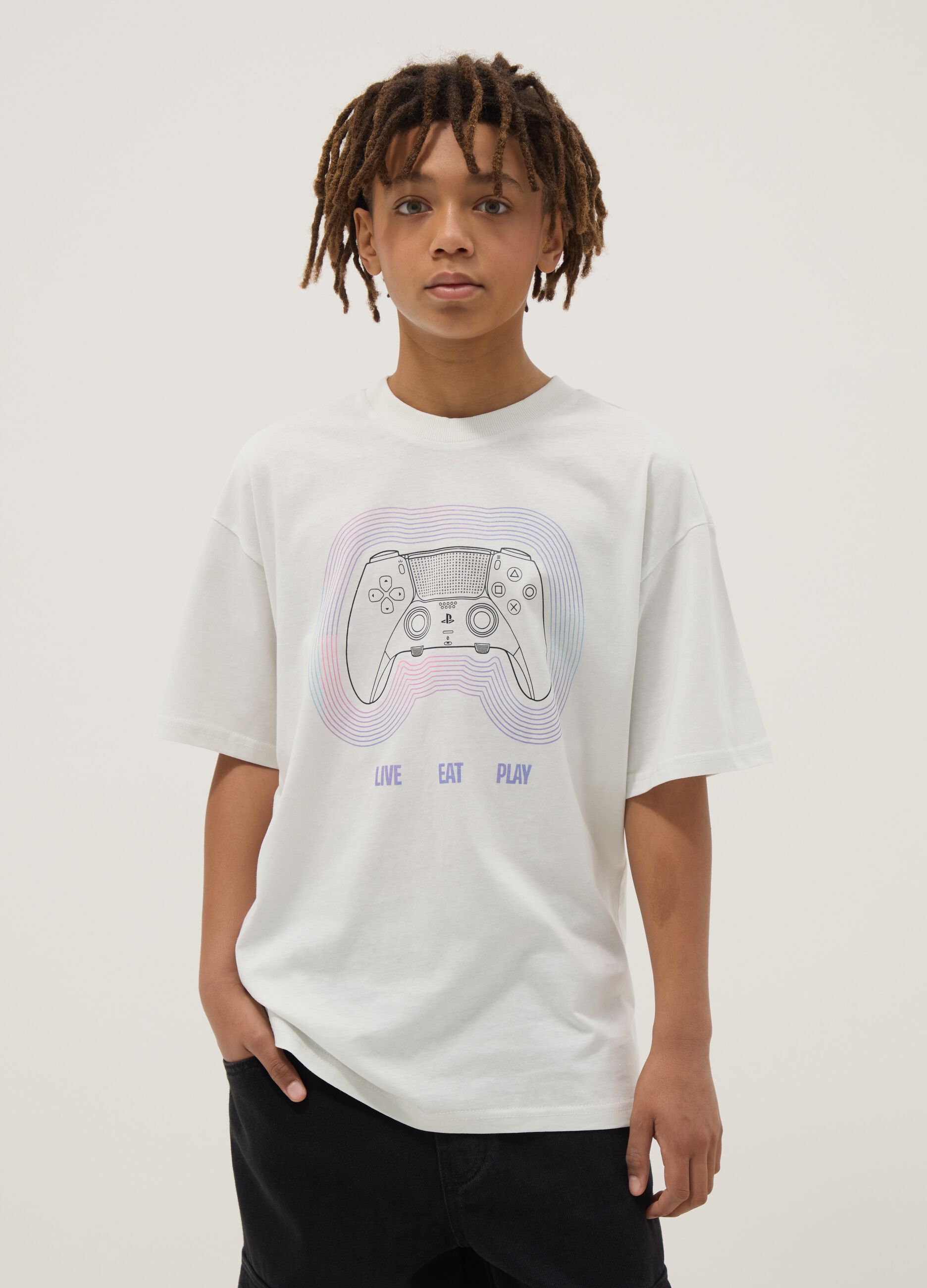 White pure cotton oversized fit boy's T-shirt with print