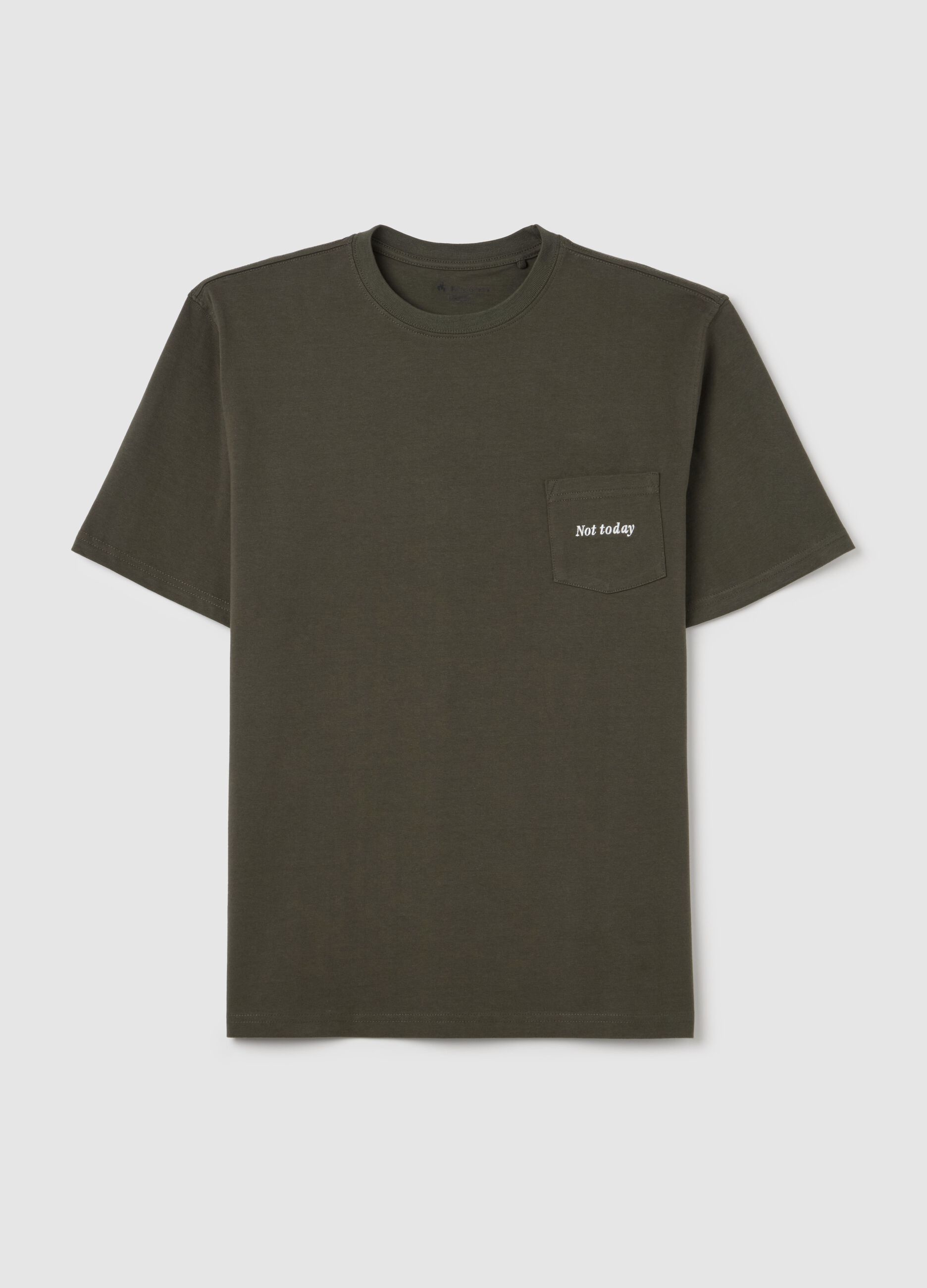 T-shirt with embroidered pocket