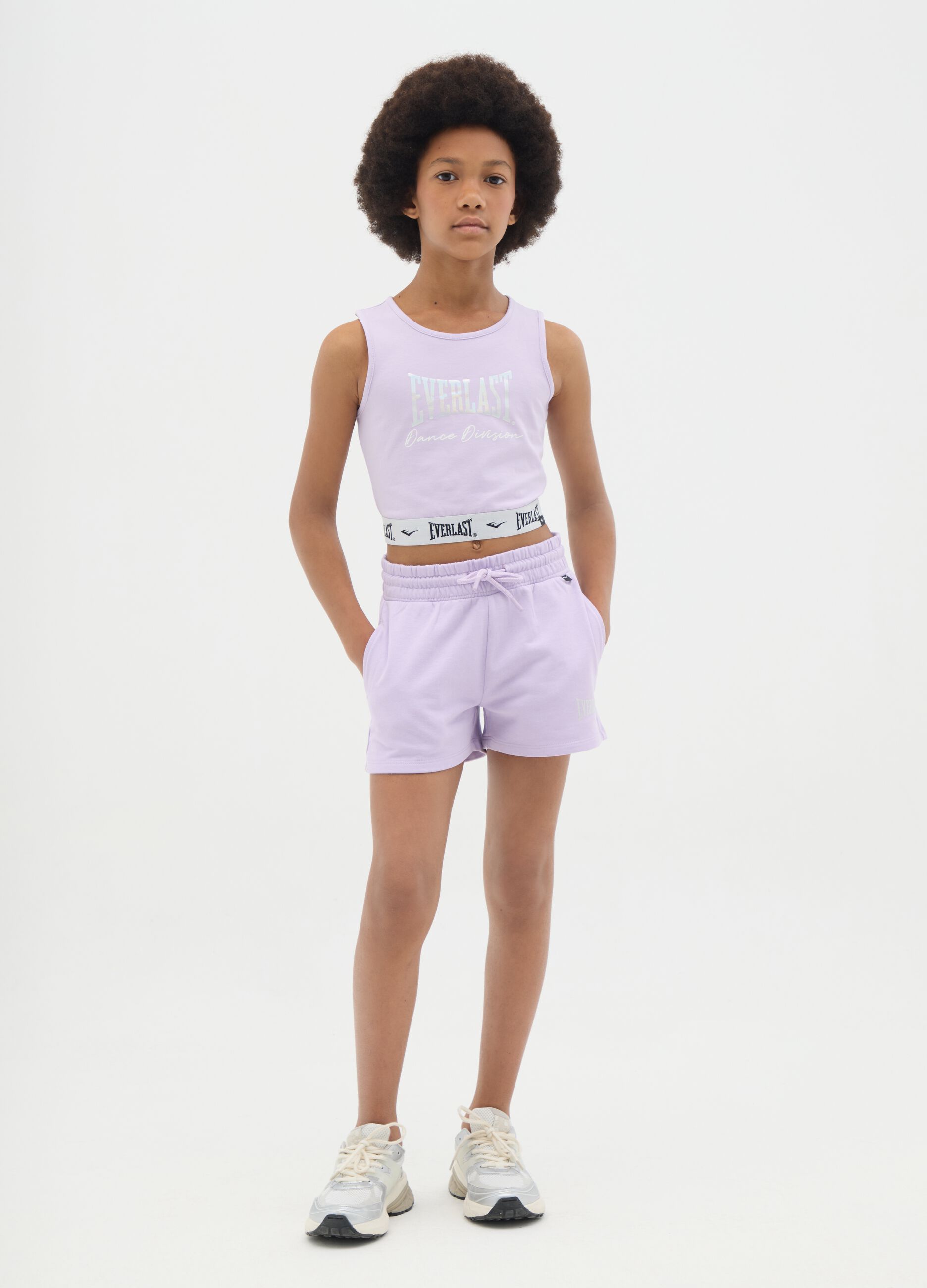 Girls' purple cotton regular fit shorts with back pockets