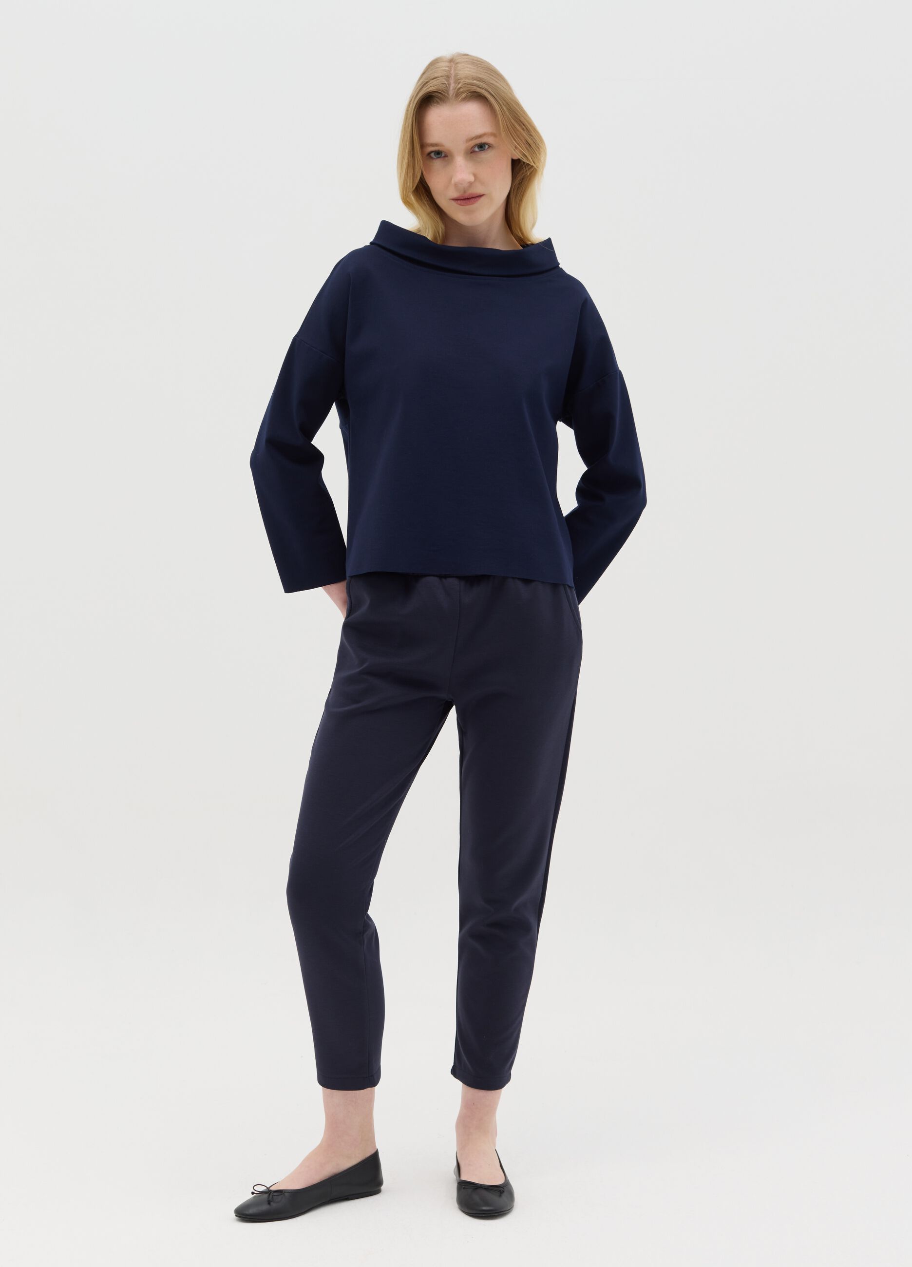 Blue cropped-fit trousers in stretch viscose blend