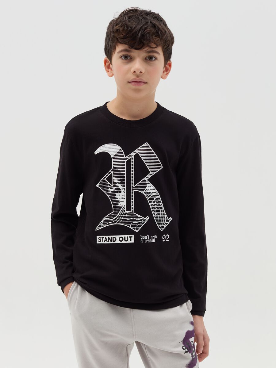 Long-sleeved T-shirt with "STAND OUT" print_0