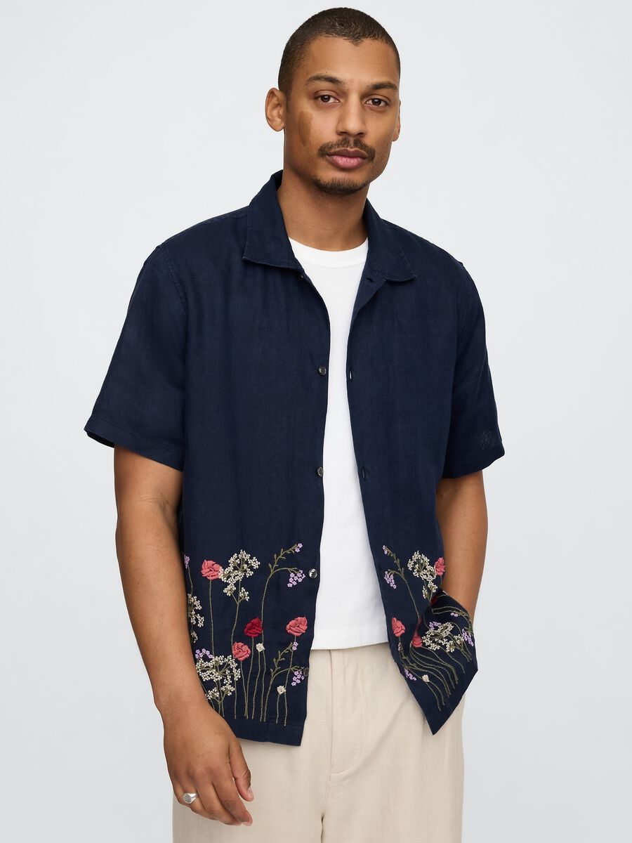 Blue Shirt with Floral Embroidery_0