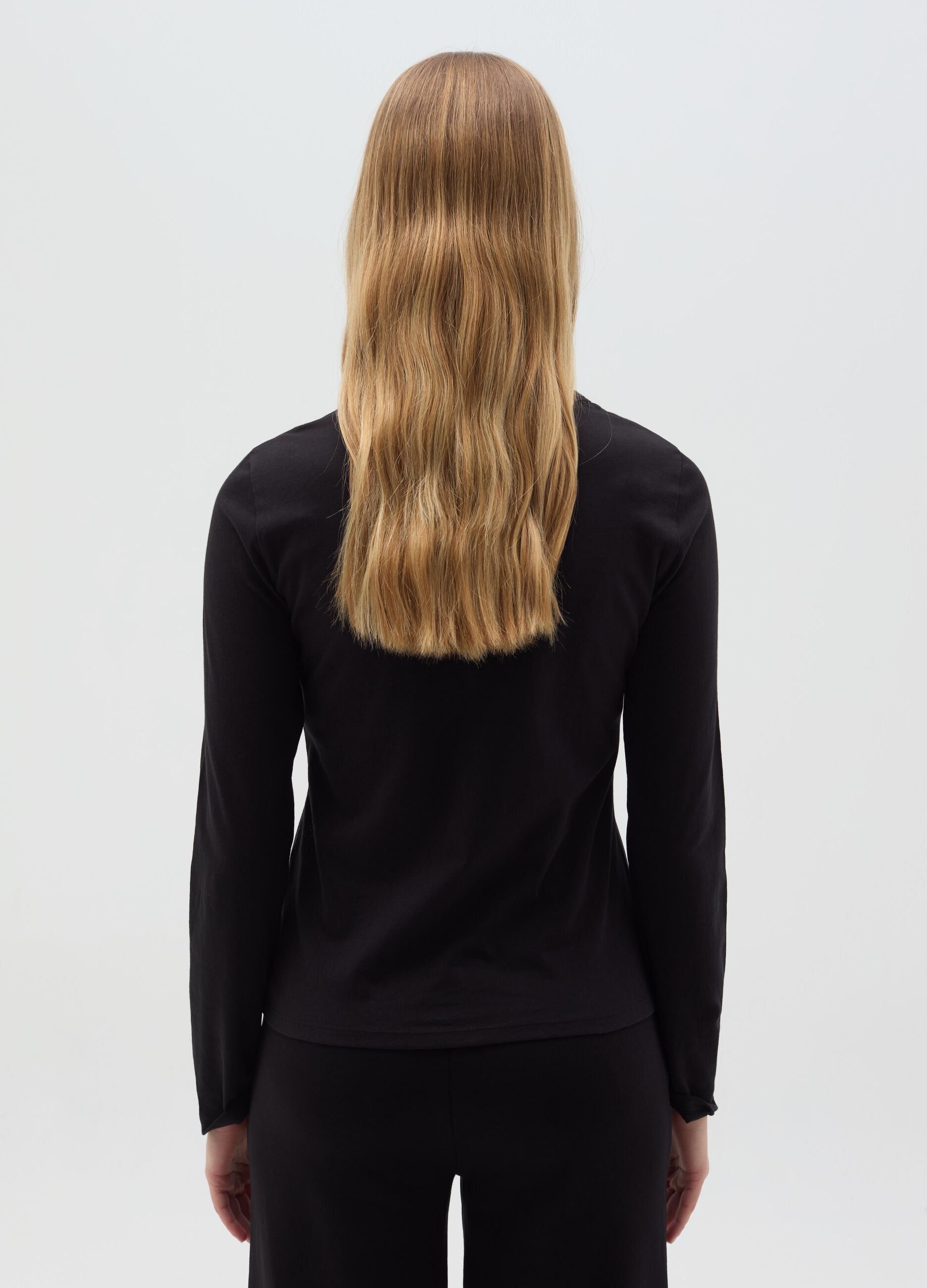 Essential long-sleeved T-shirt in cotton
