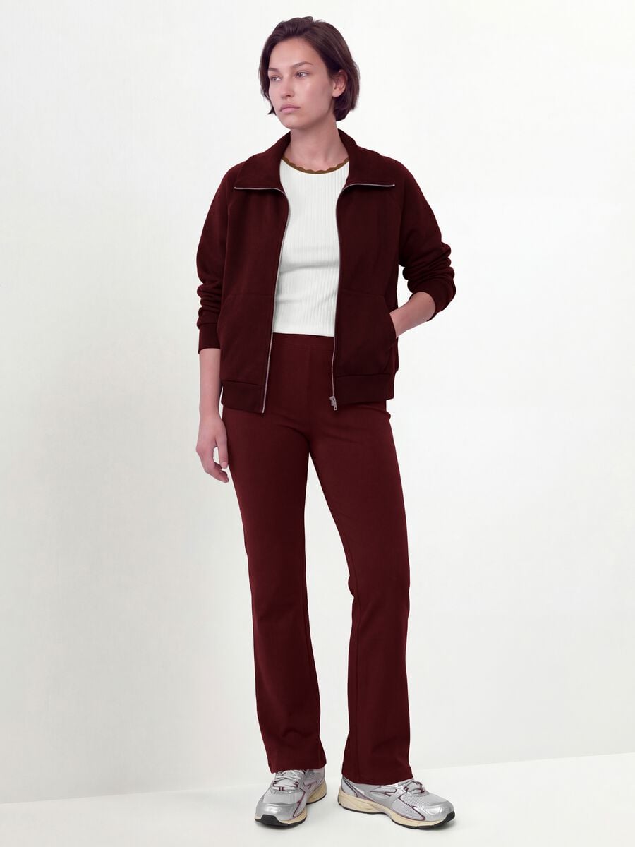 Felpa rossa in viscosa elasticizzata con dolcevita regular fit_2