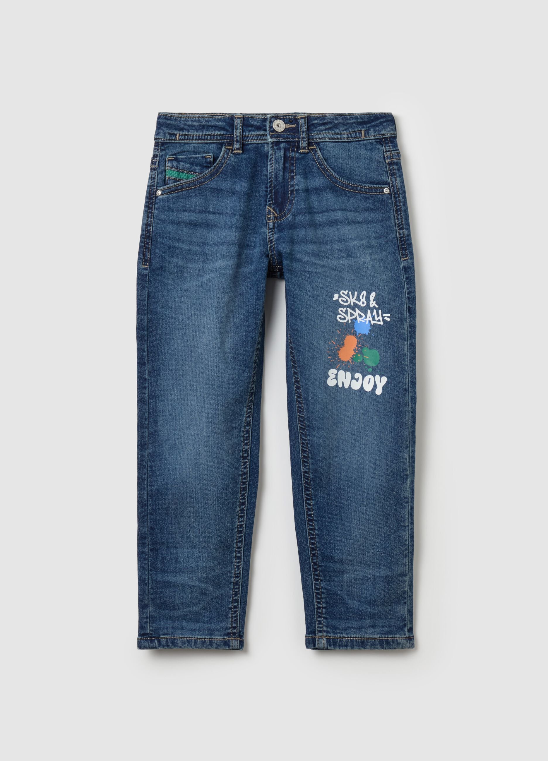 Jeans with five pockets and "Sk8 & Spray” print