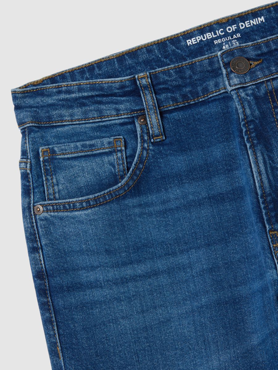 Regular fit blue denim jeans_5