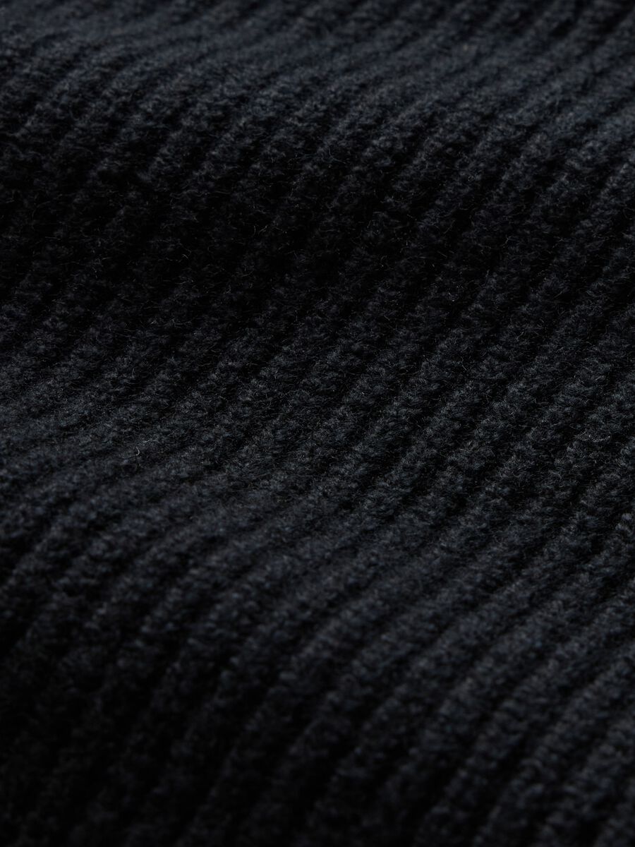 Pullover with ribbed design_4