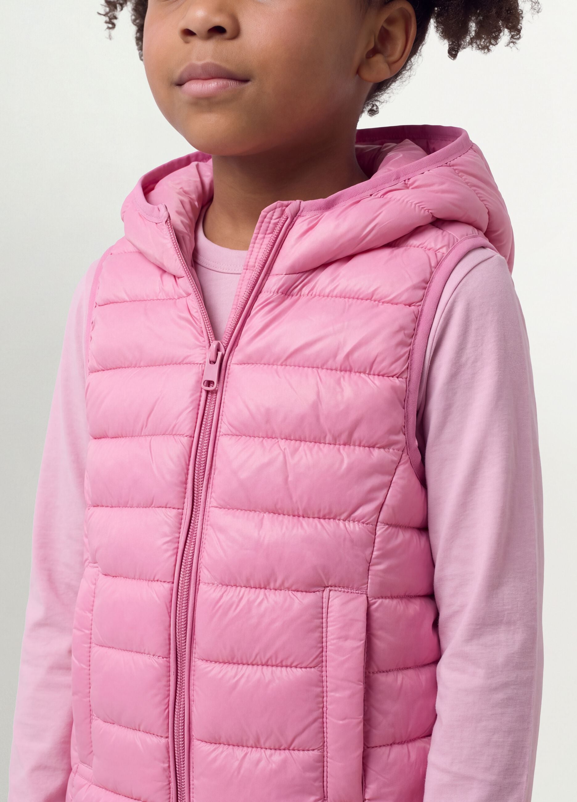 Pink padded ultralight gilet with hood and zip for girls