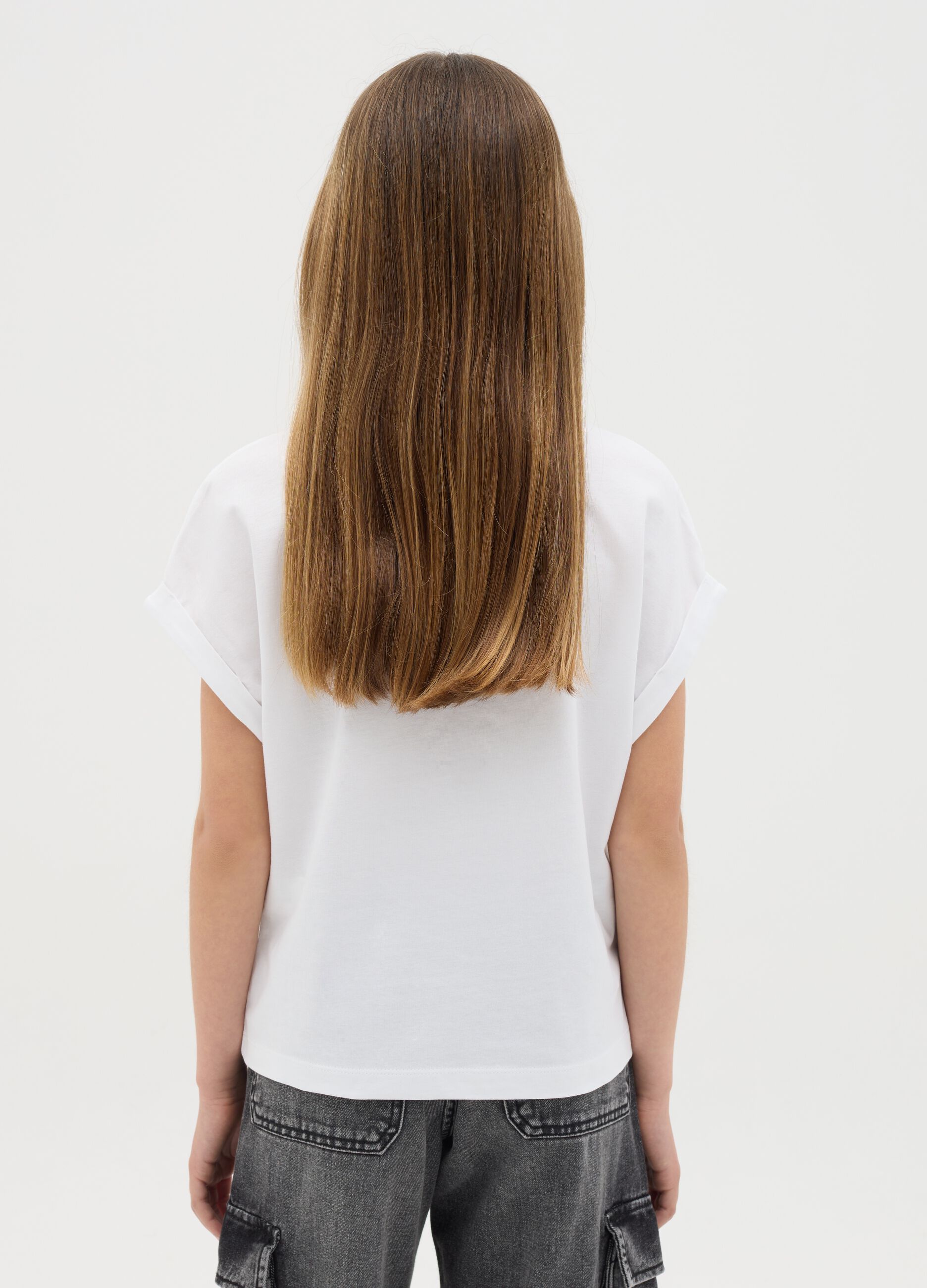 White T-shirt with butterfly print and Freedom text
