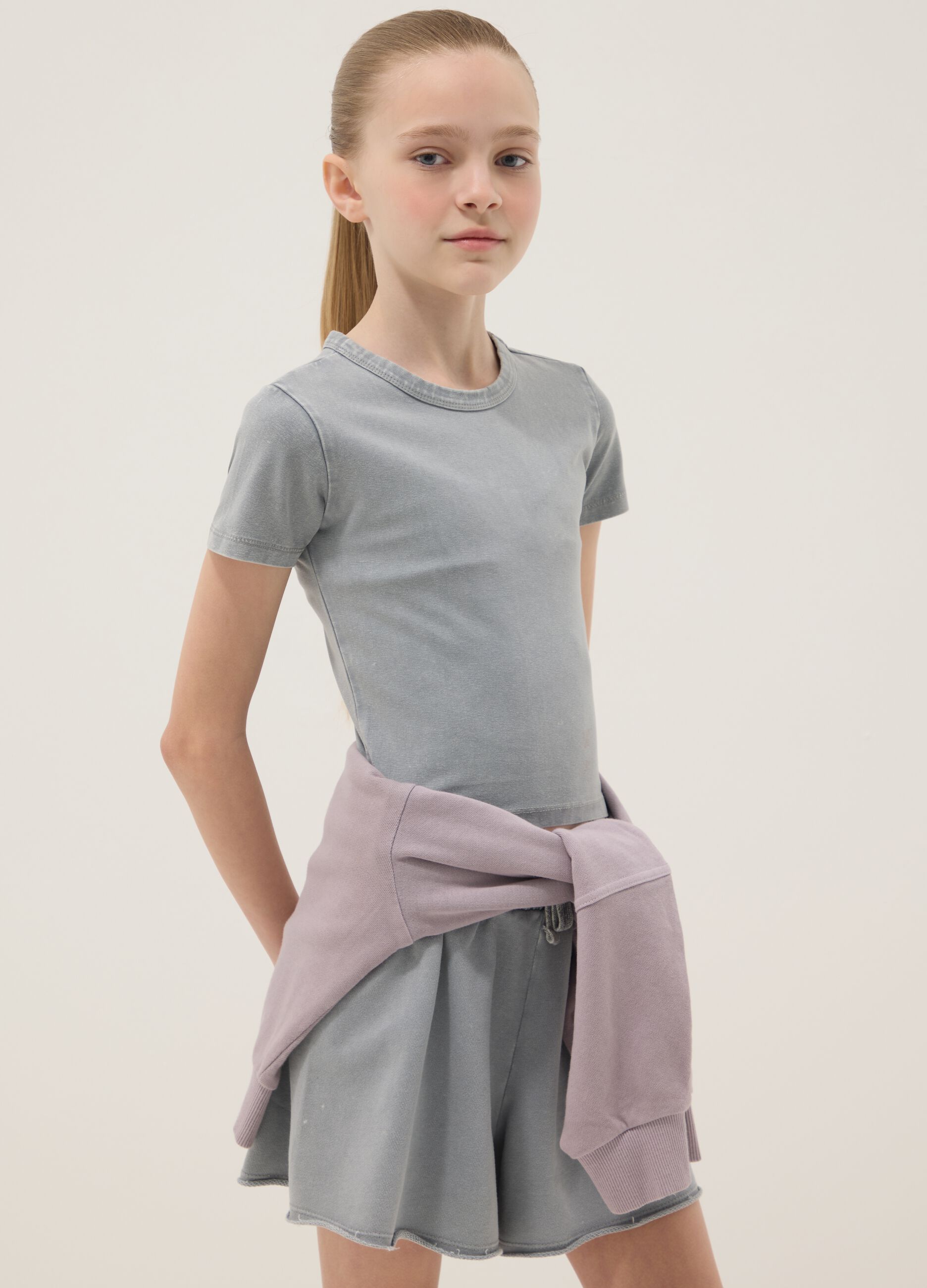 Grey stretch cotton set with T-shirt and shorts