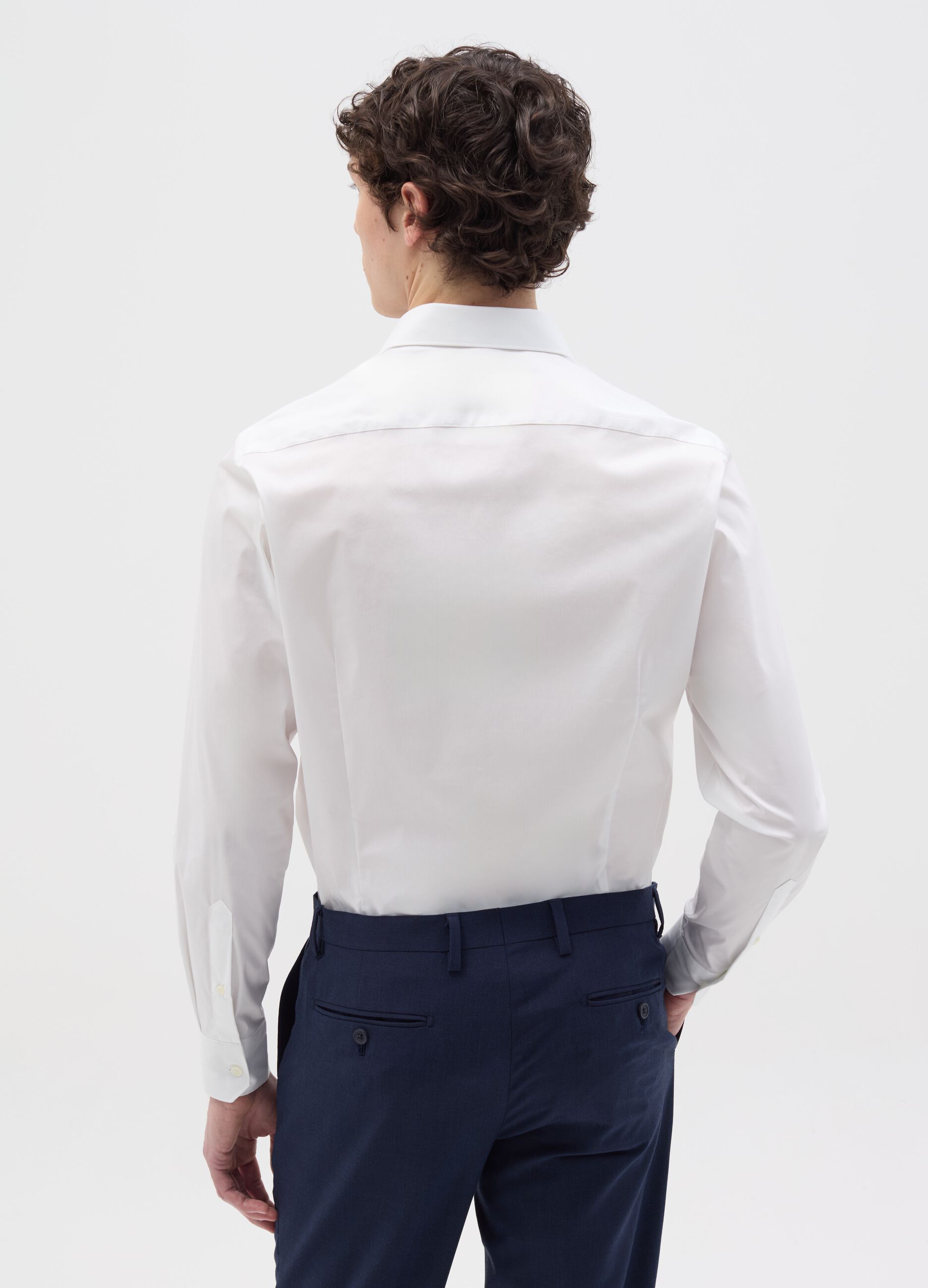Camicia slim fit tinta unita