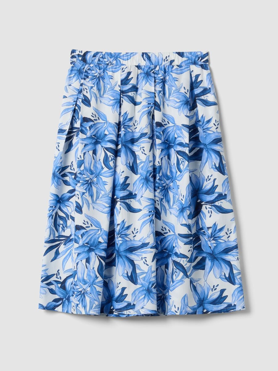 Gonna midi blu e bianca in puro cotone con fantasia floreale_0