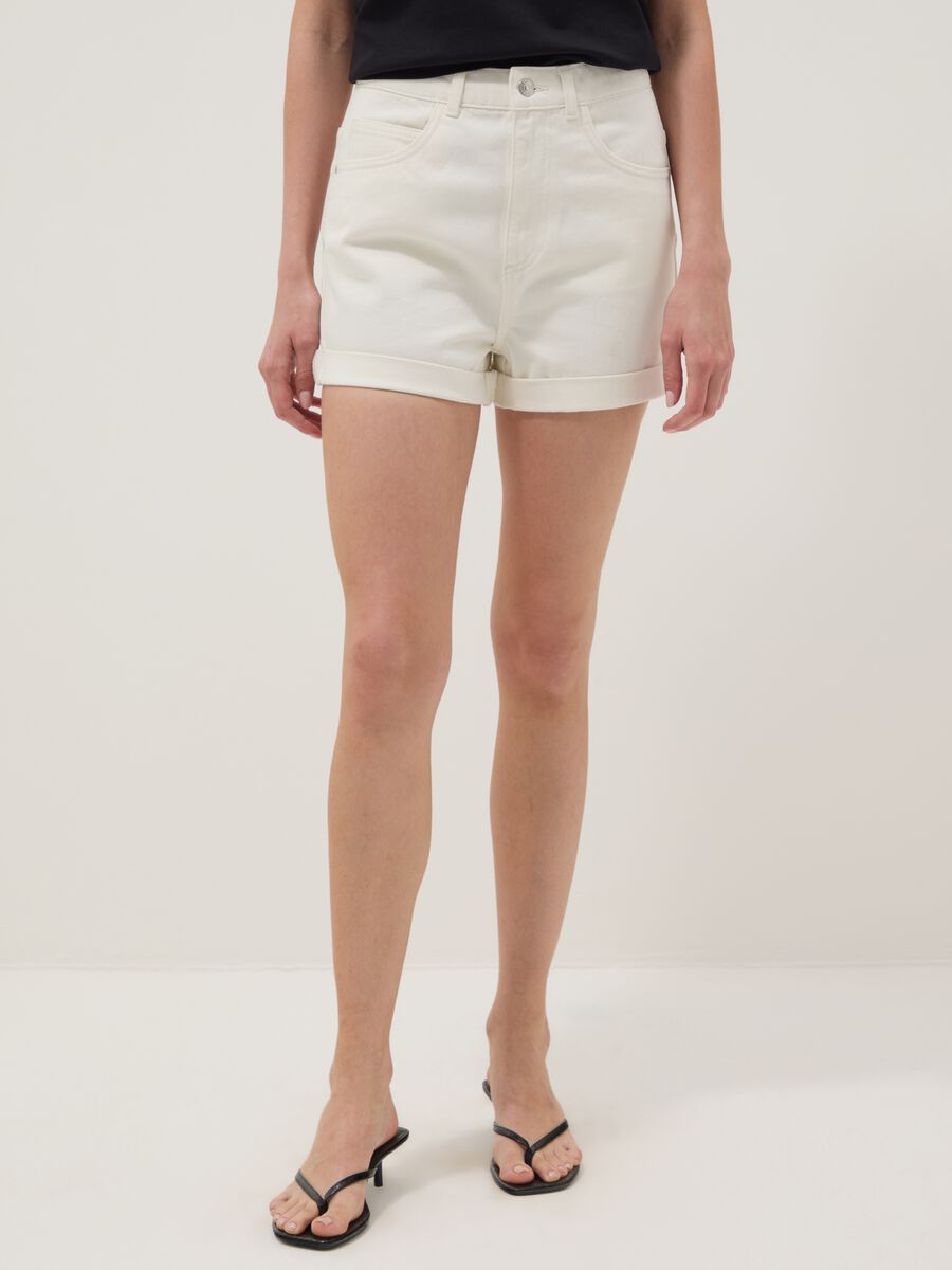 White pure cotton denim shorts_1