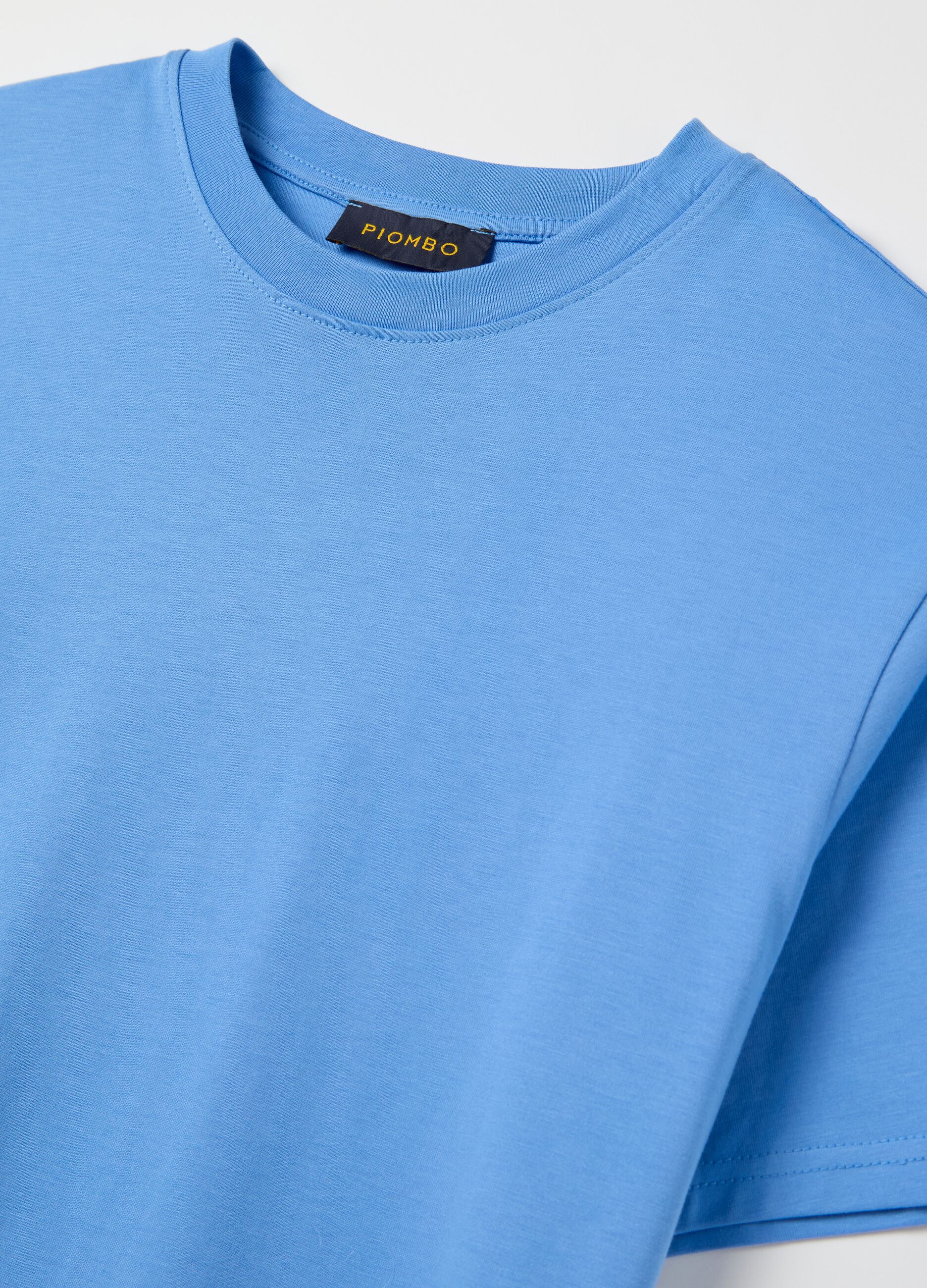 T-shirt girocollo in cotone tinta unita