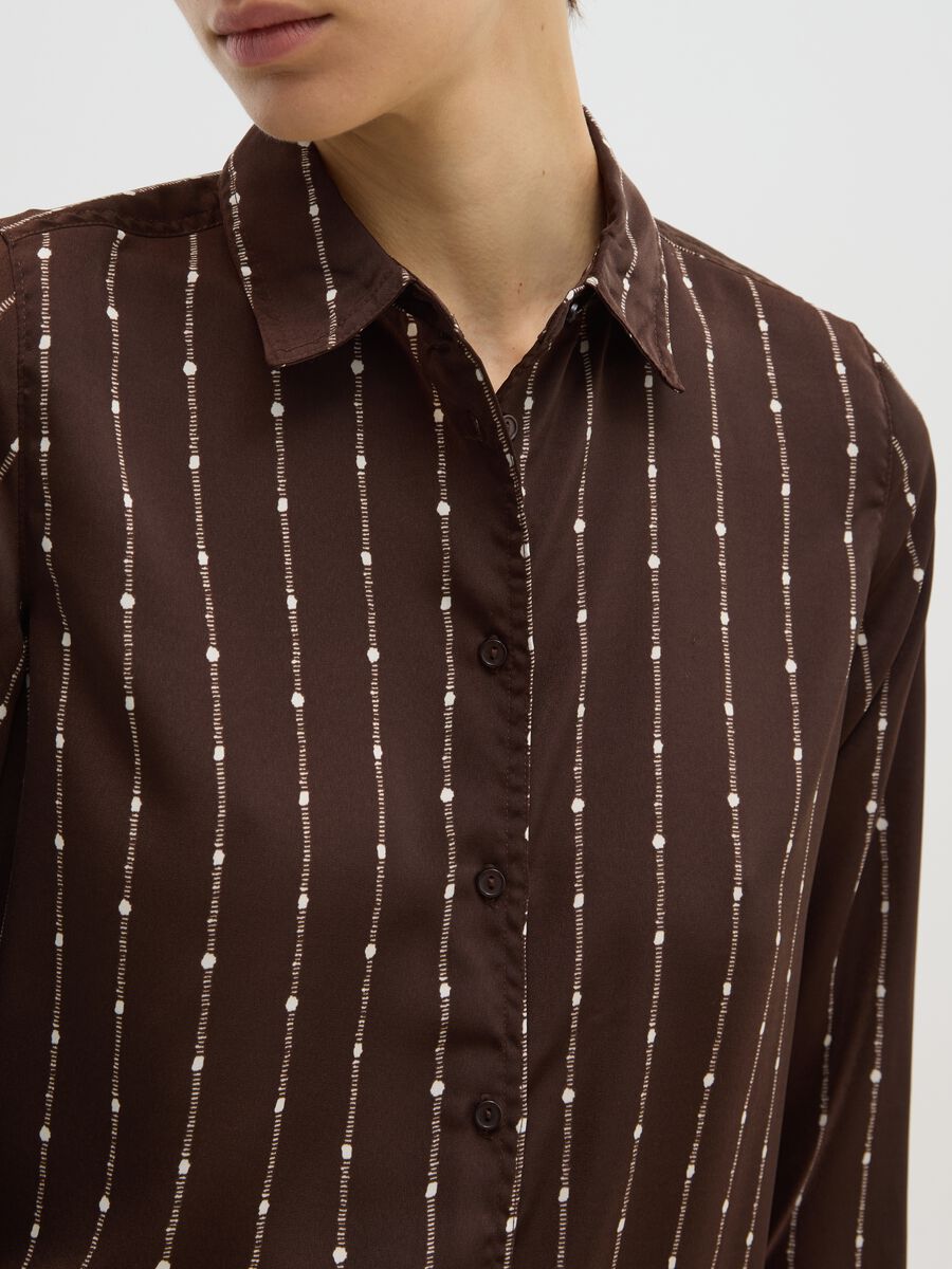 Multicolour striped satin shirt with regular fit_3