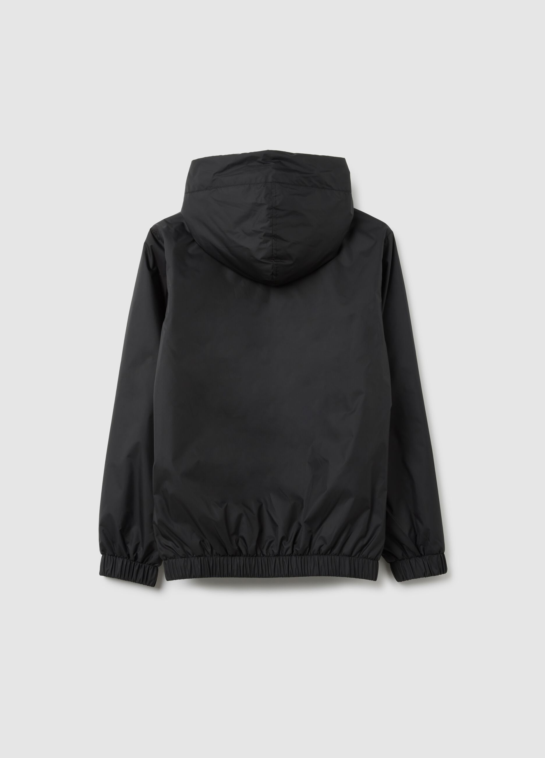 Boy's jacket in black water repellent