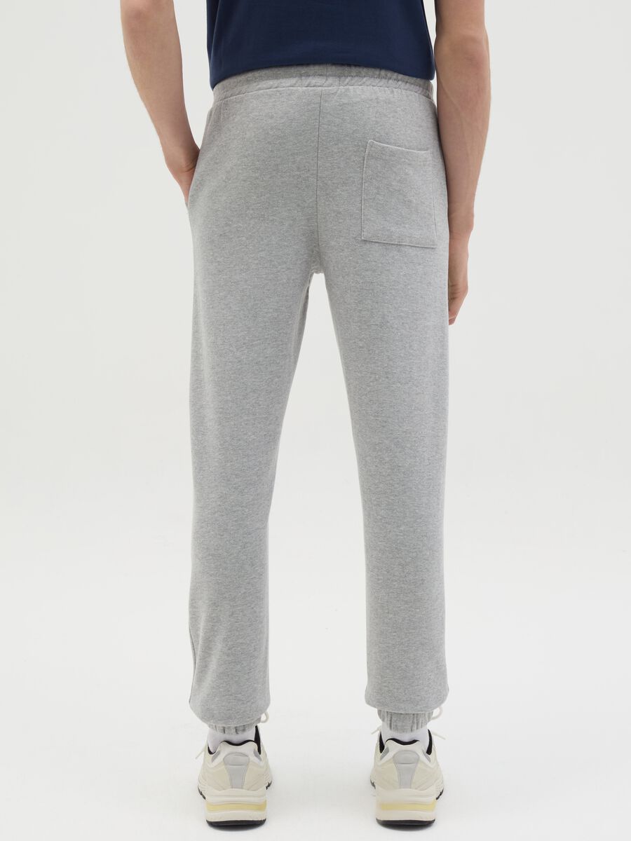 Essential fleece joggers with drawstring_3