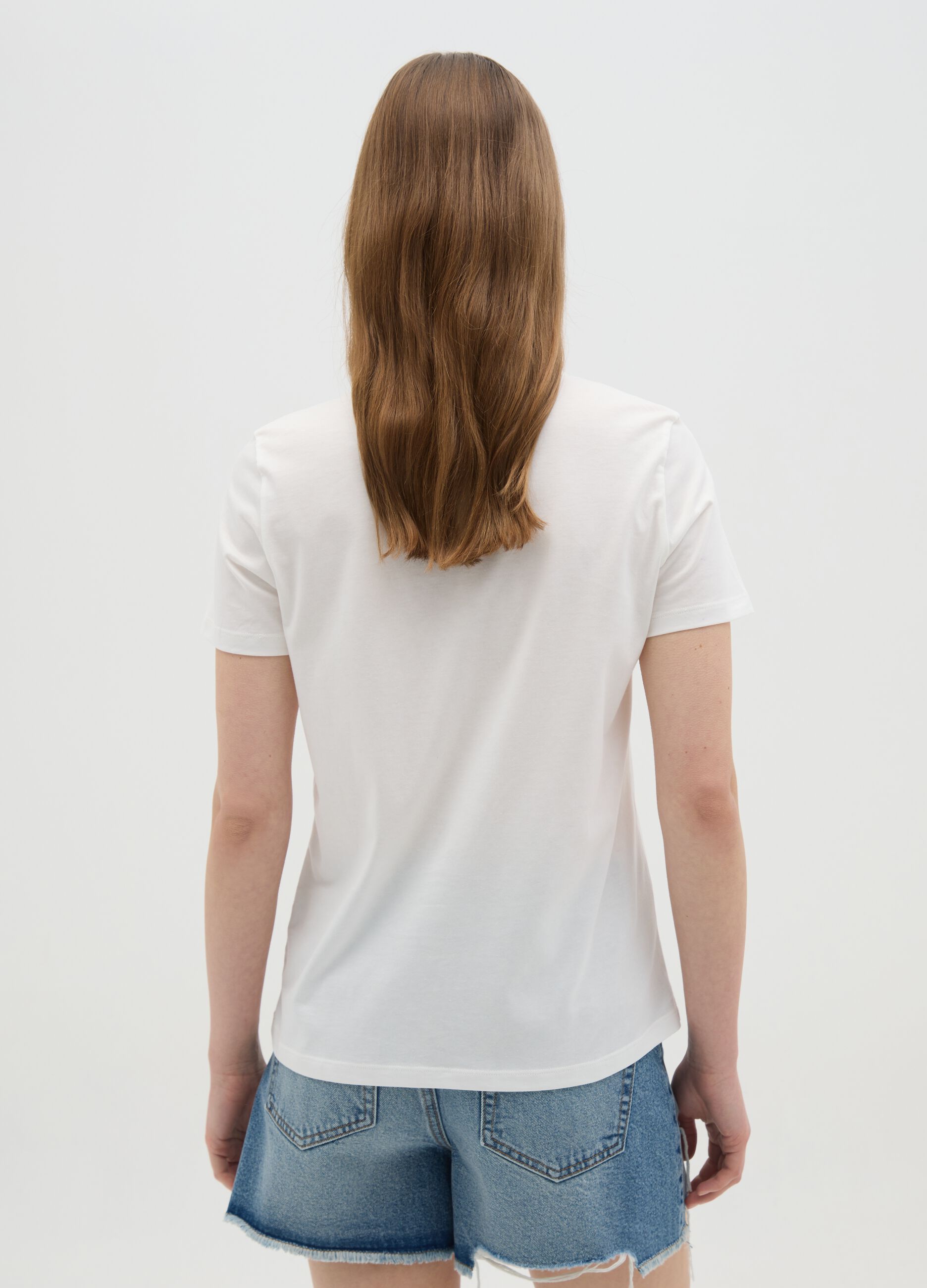 Women’s T-shirt in white 100% cotton with regular fit
