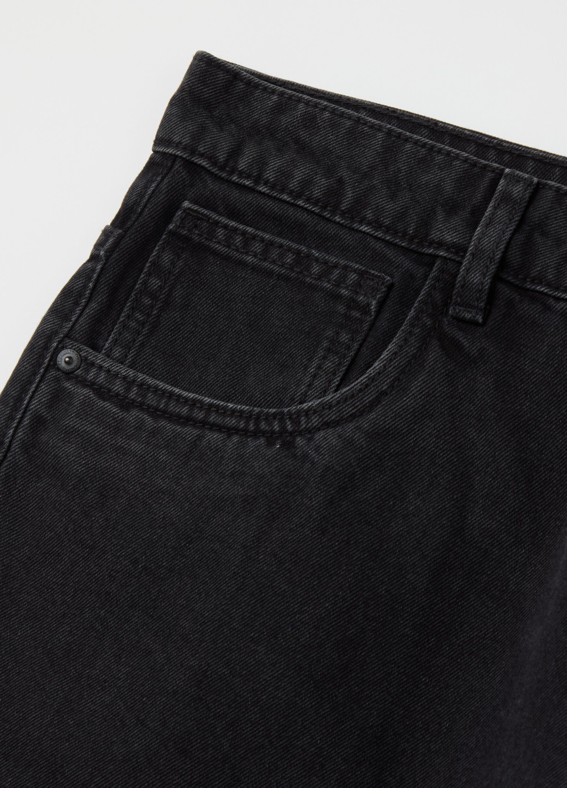 Bermuda baggy fit in denim cinque tasche