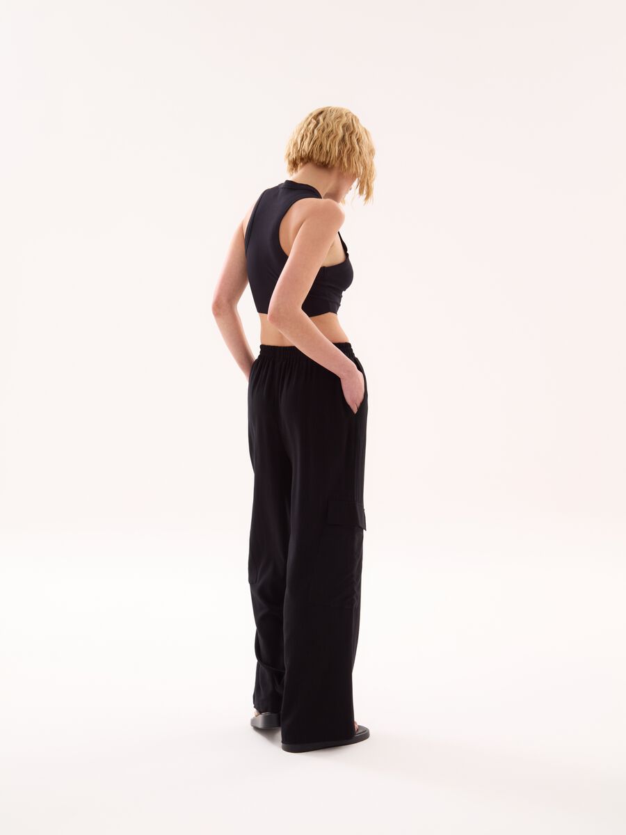 Wide-Leg Linen Cargo Trousers Black_5