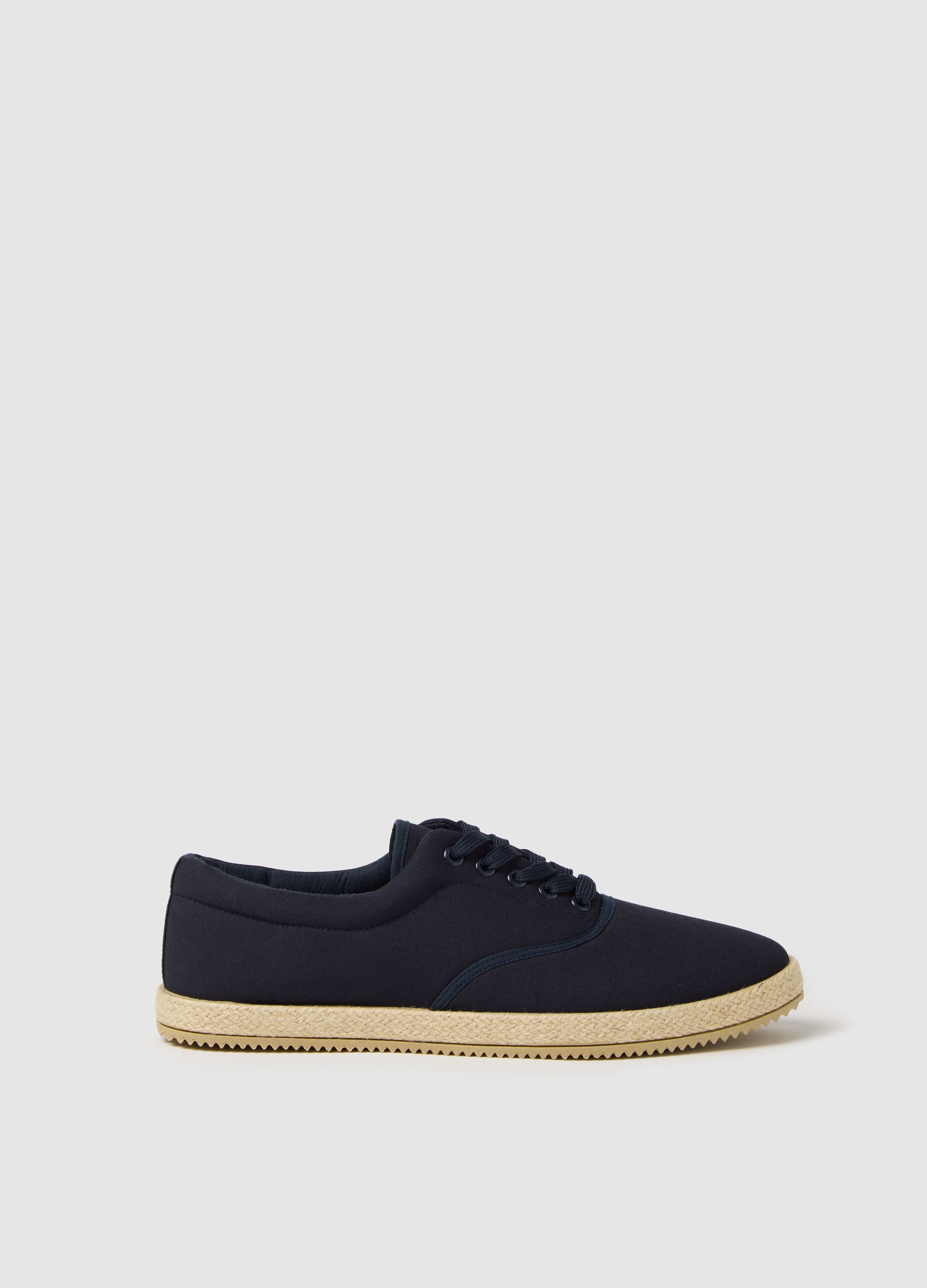 Blue sneakers with laces in cotton
