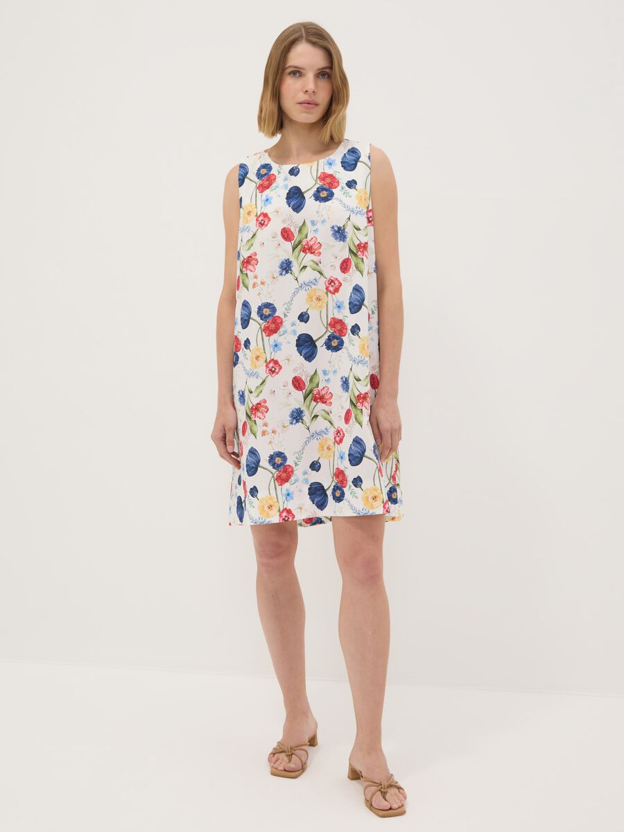Abito bianco floreale in cotone elasticizzato regular fit_0