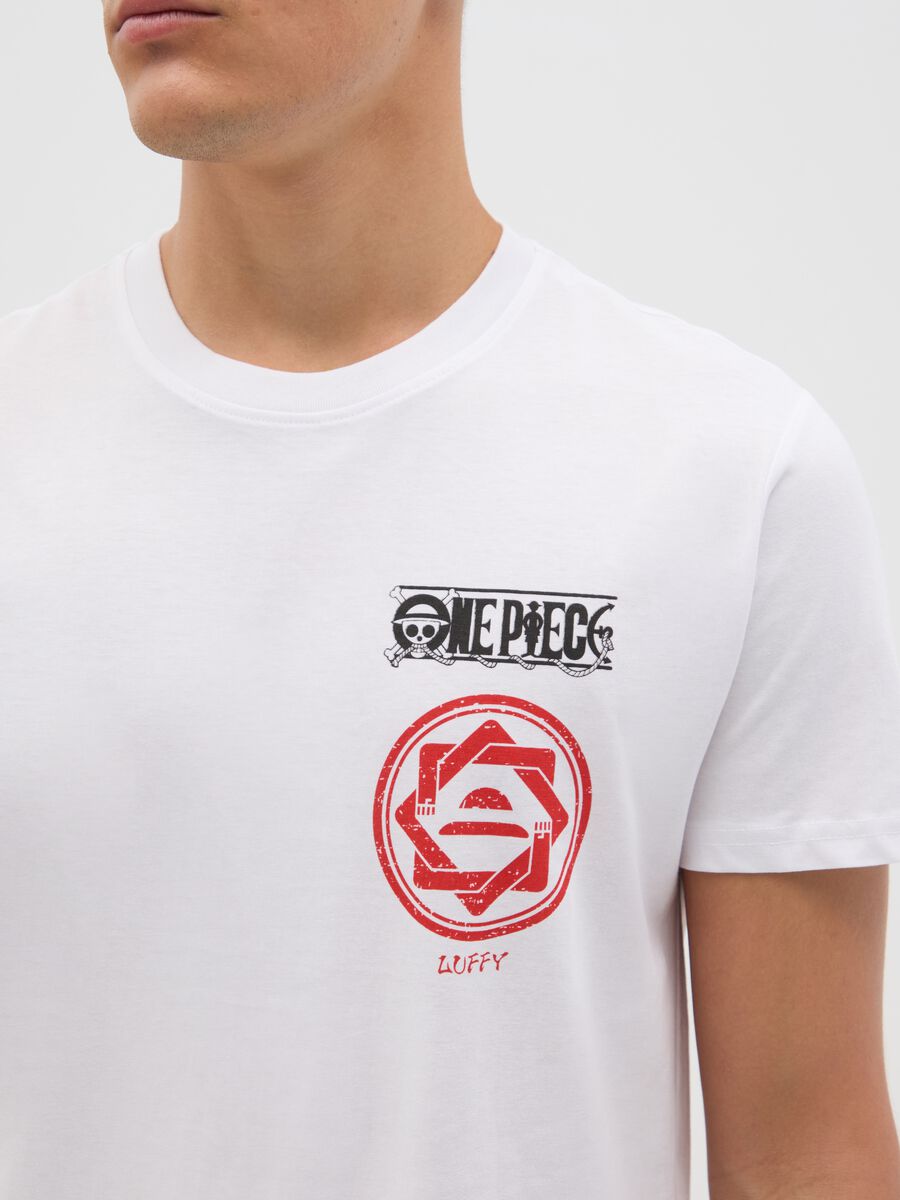 Men's white pure cotton regular fit T-shirt with red print_2