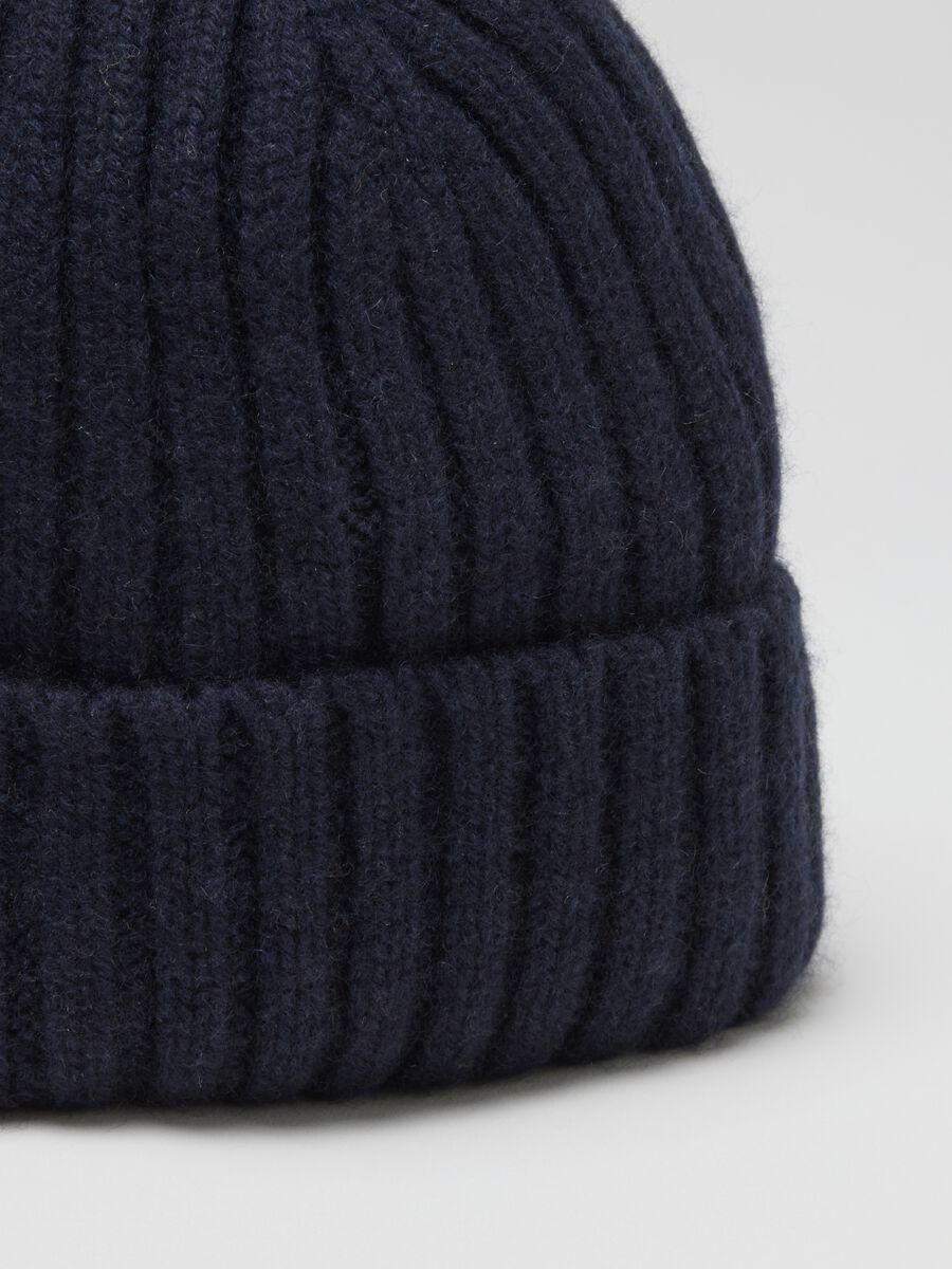 Cappello blu in puro cashmere_3