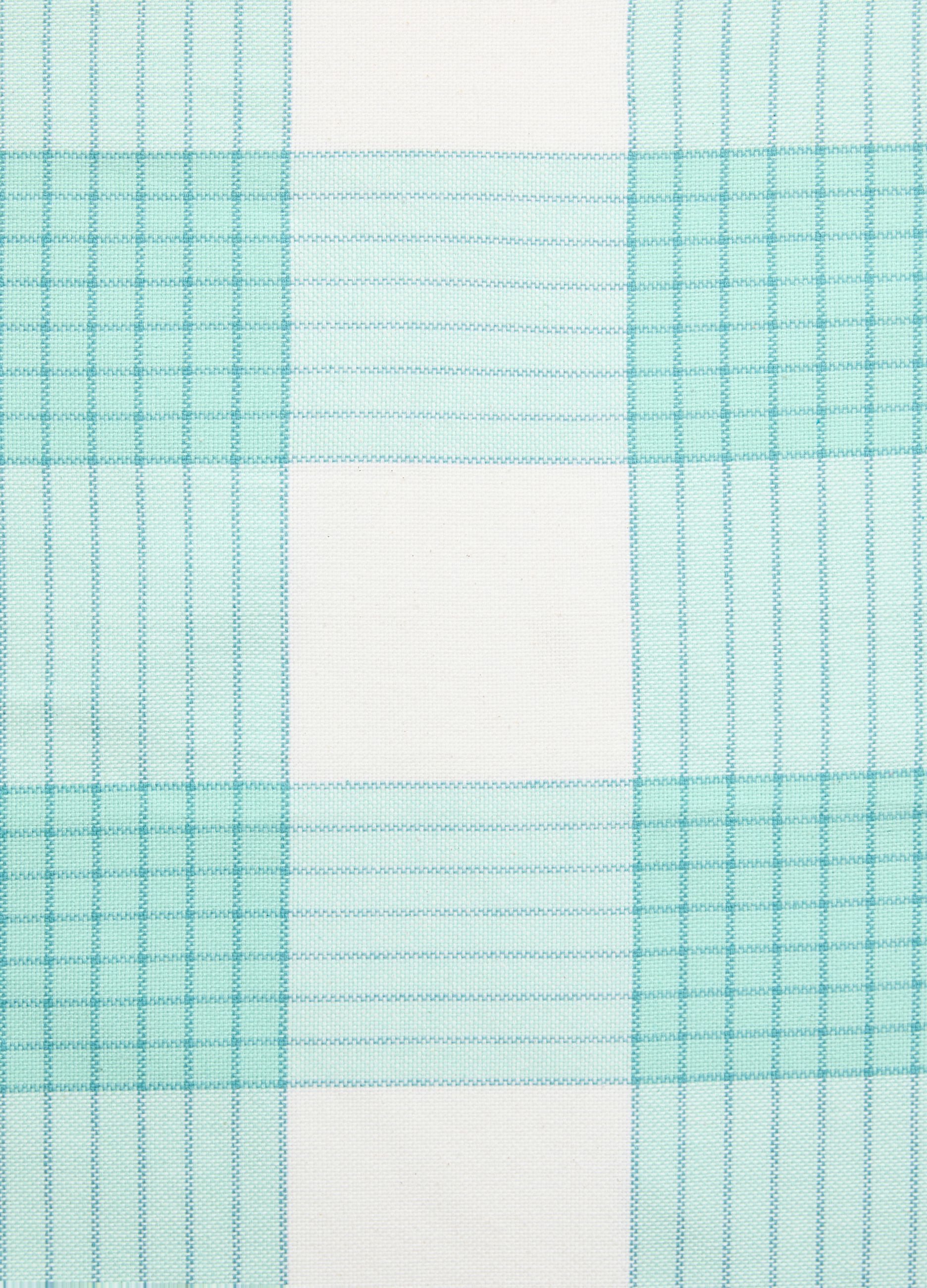 6-seater check tablecloth in 100% cotton