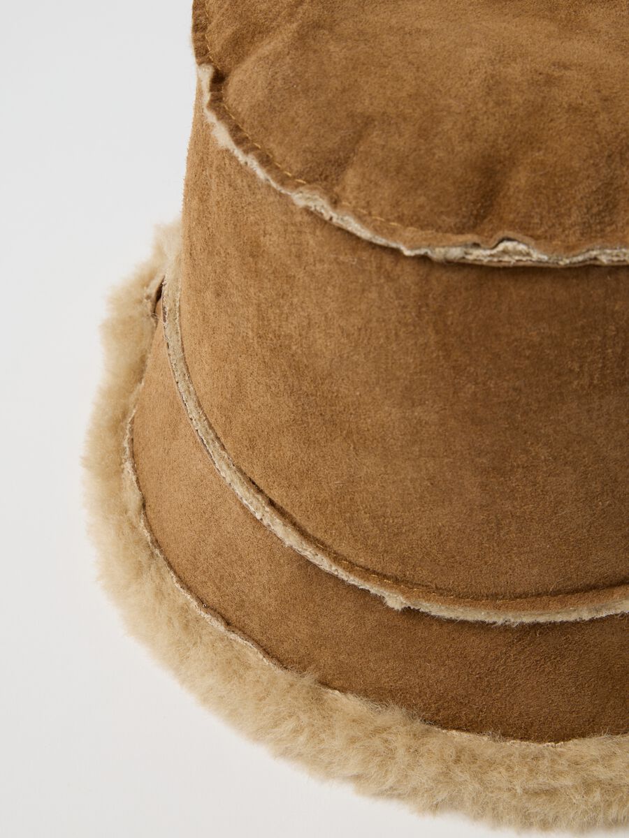 Cappello bucket beige scuro in vera pelle_1