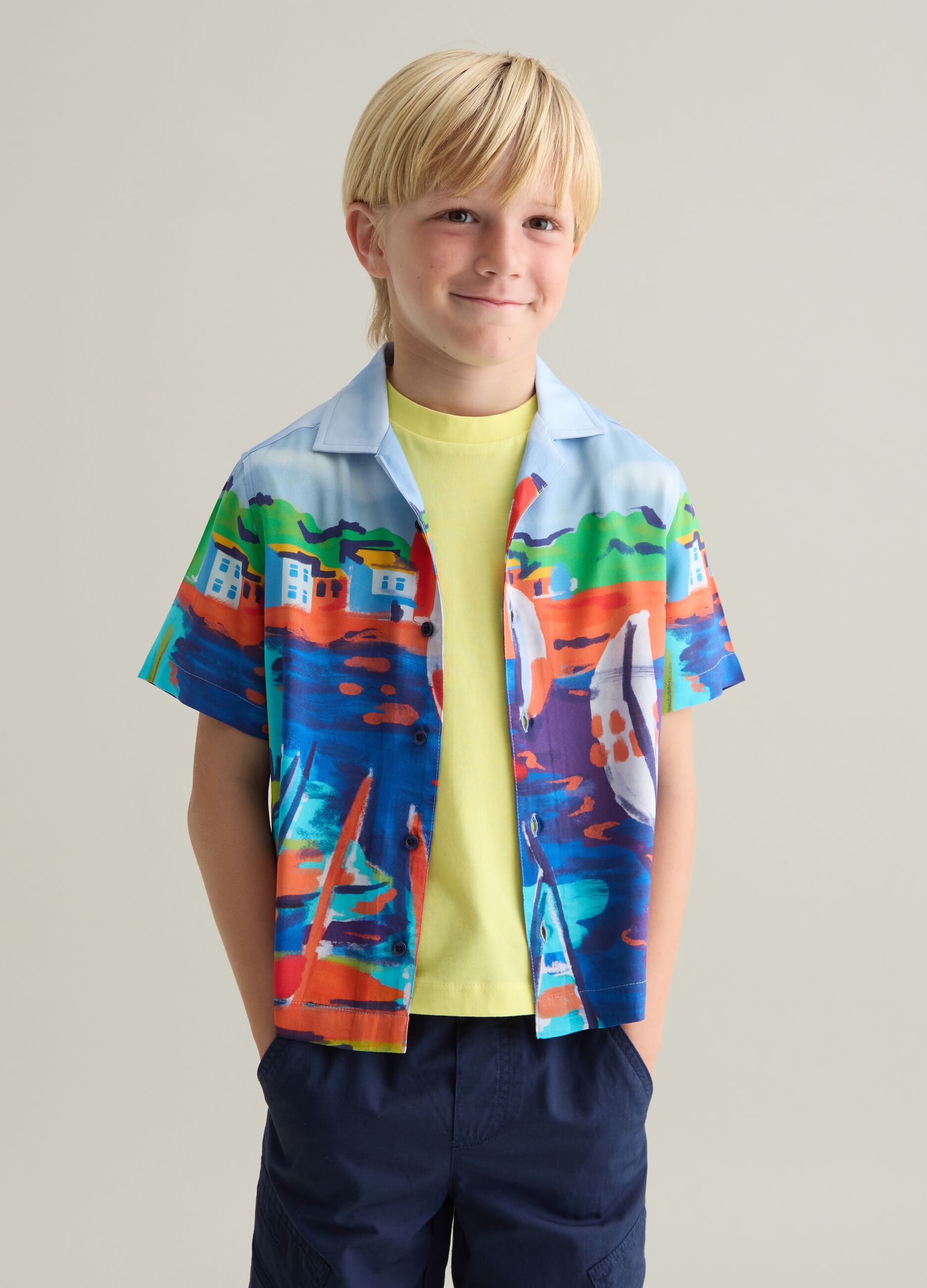 Multicolour pure viscose over fit boys' shirt with marine landscape print