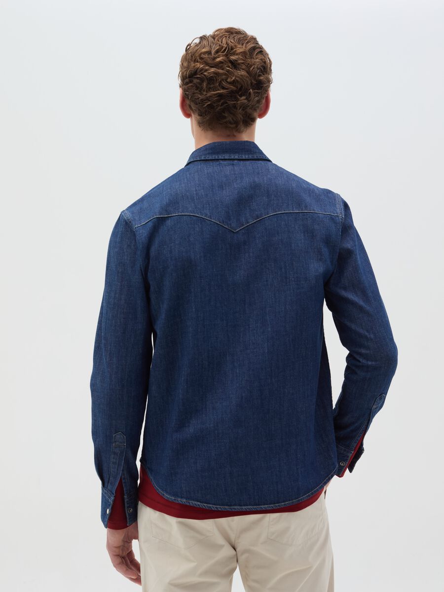 Denim shirt with pockets_3