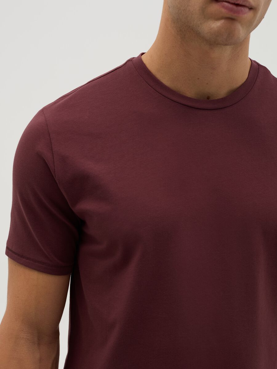 Slim-fit T-shirt in organic cotton_2