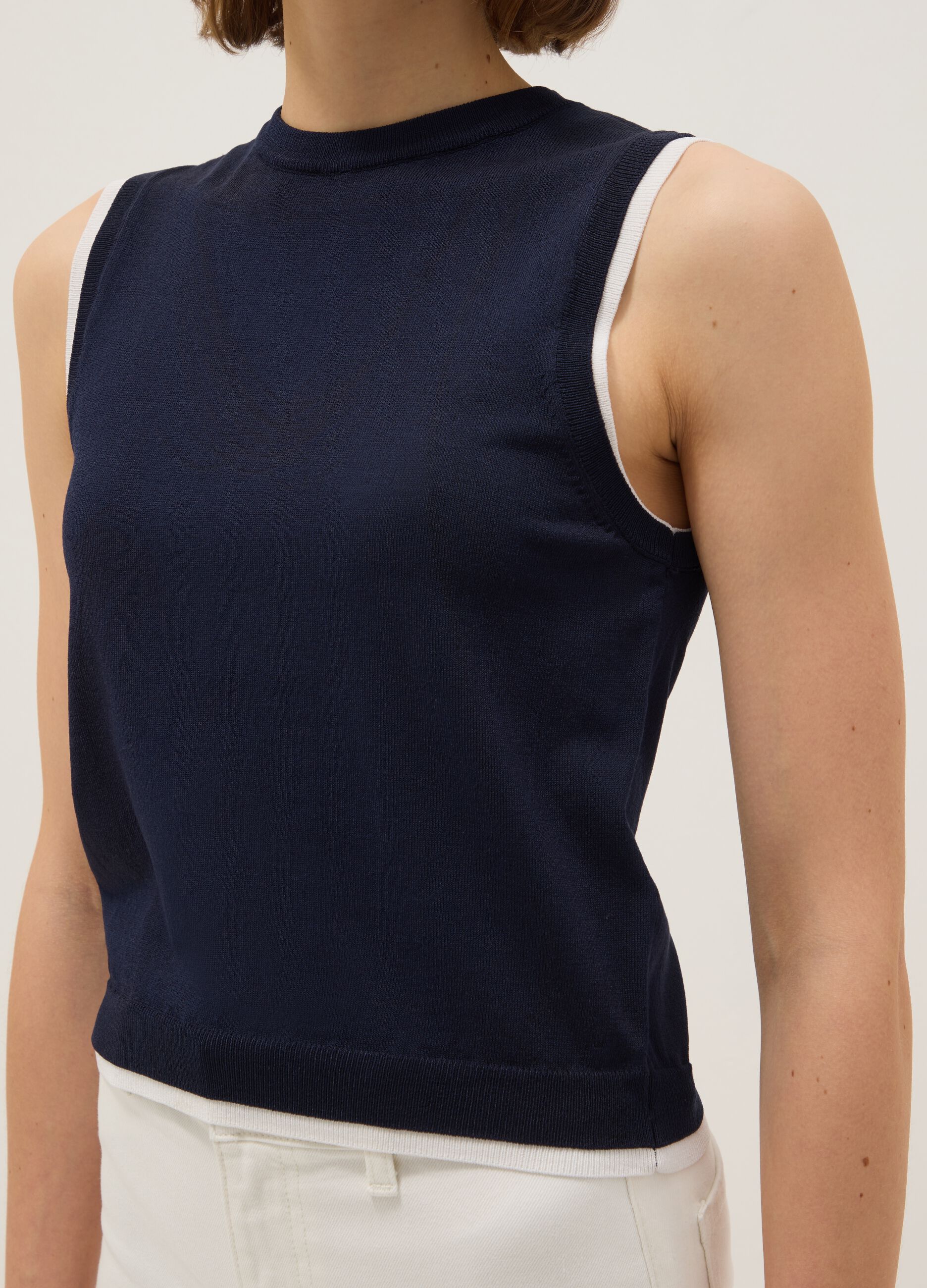 Blue sleeveless viscose blend tank top regular fit