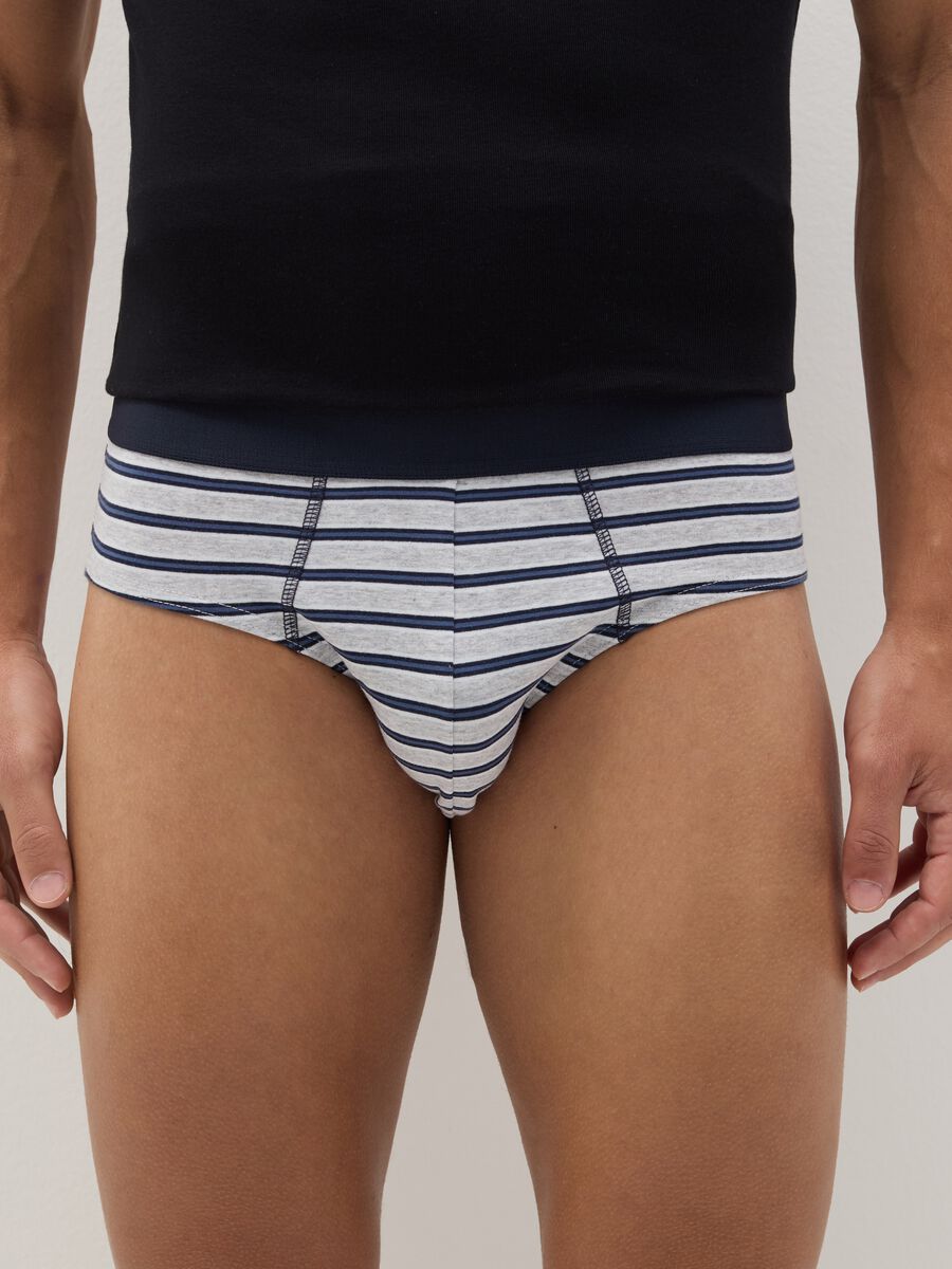 Three-pack briefs in organic cotton with print_1