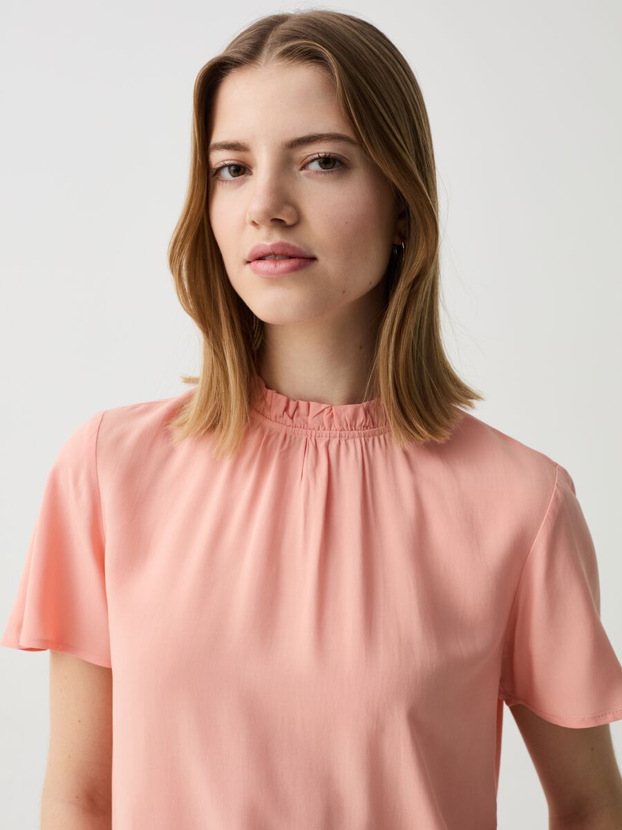 Viscose blouse with pleating_2