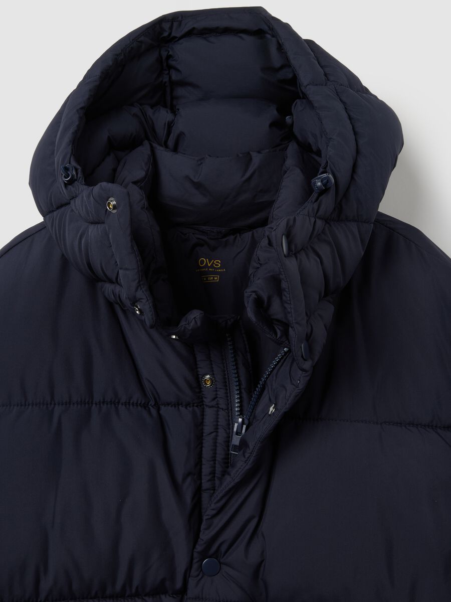 Giubbotto imbottito blu regular fit con zip e bottoni_1