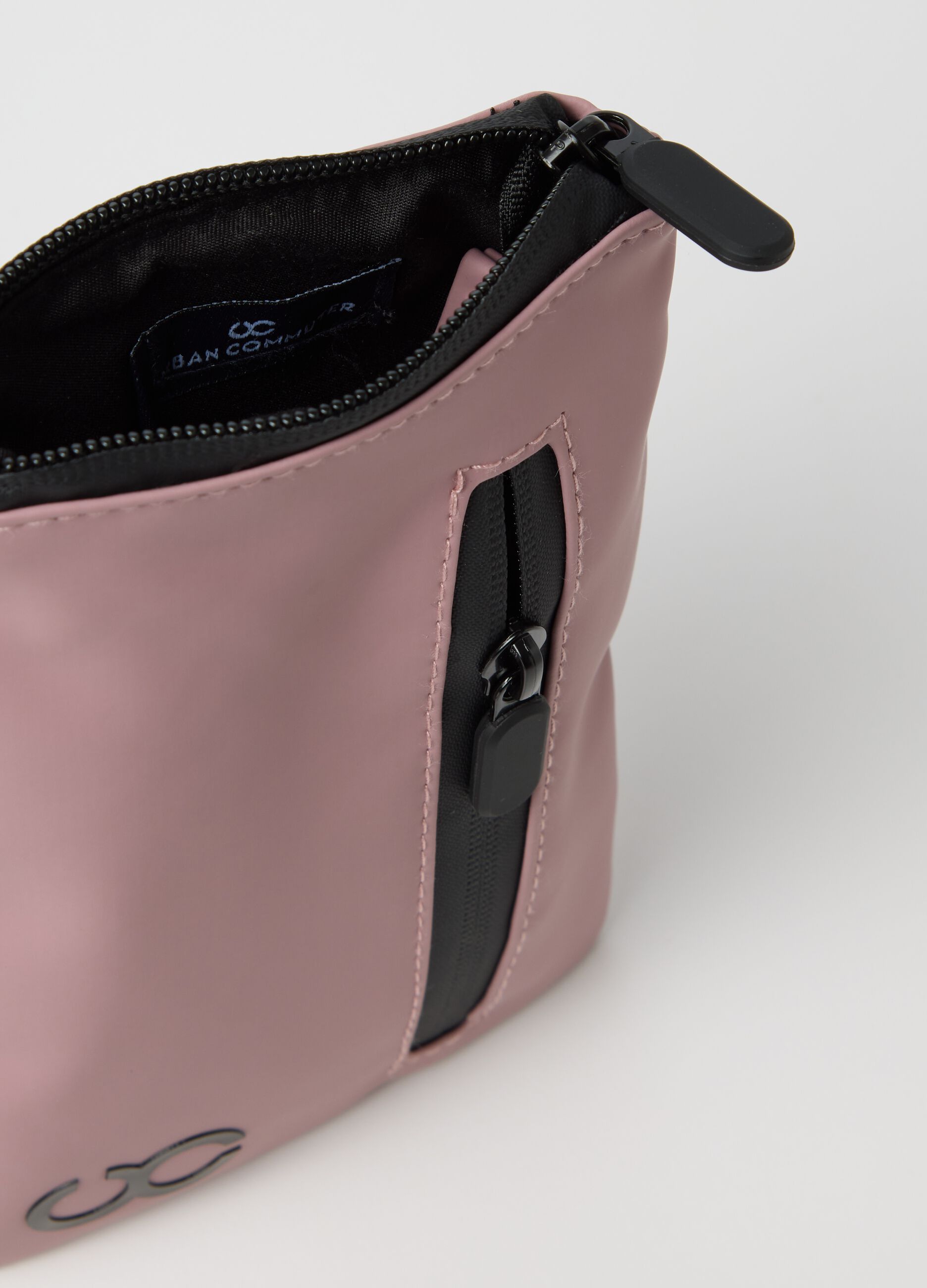 Porta cellulare con tracolla