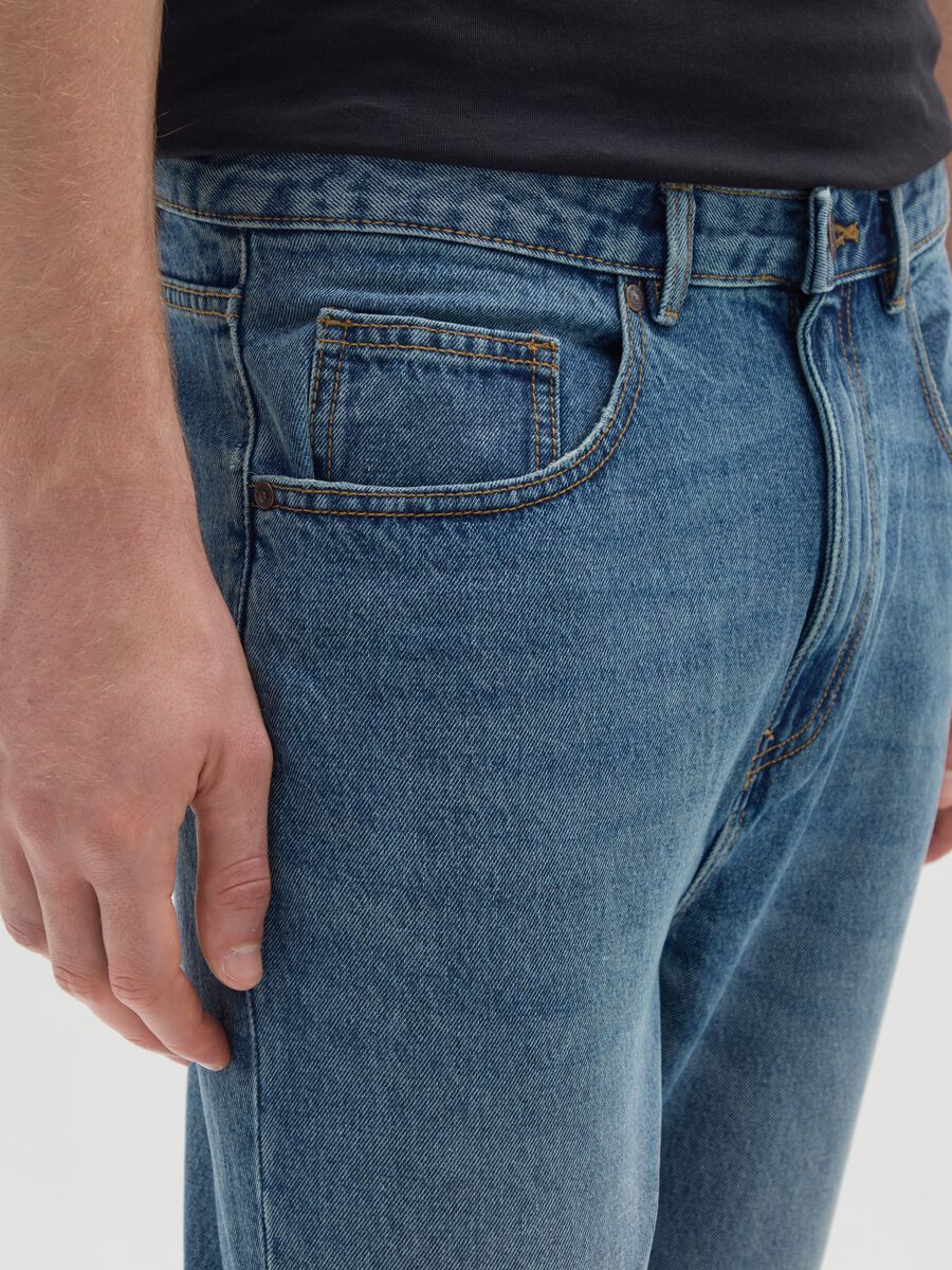 Pure cotton denim jeans in carrot fit_3