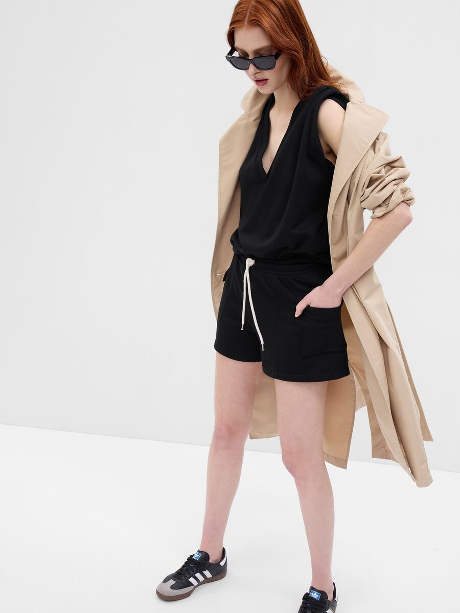 Shorts cargo in felpa con coulisse_0