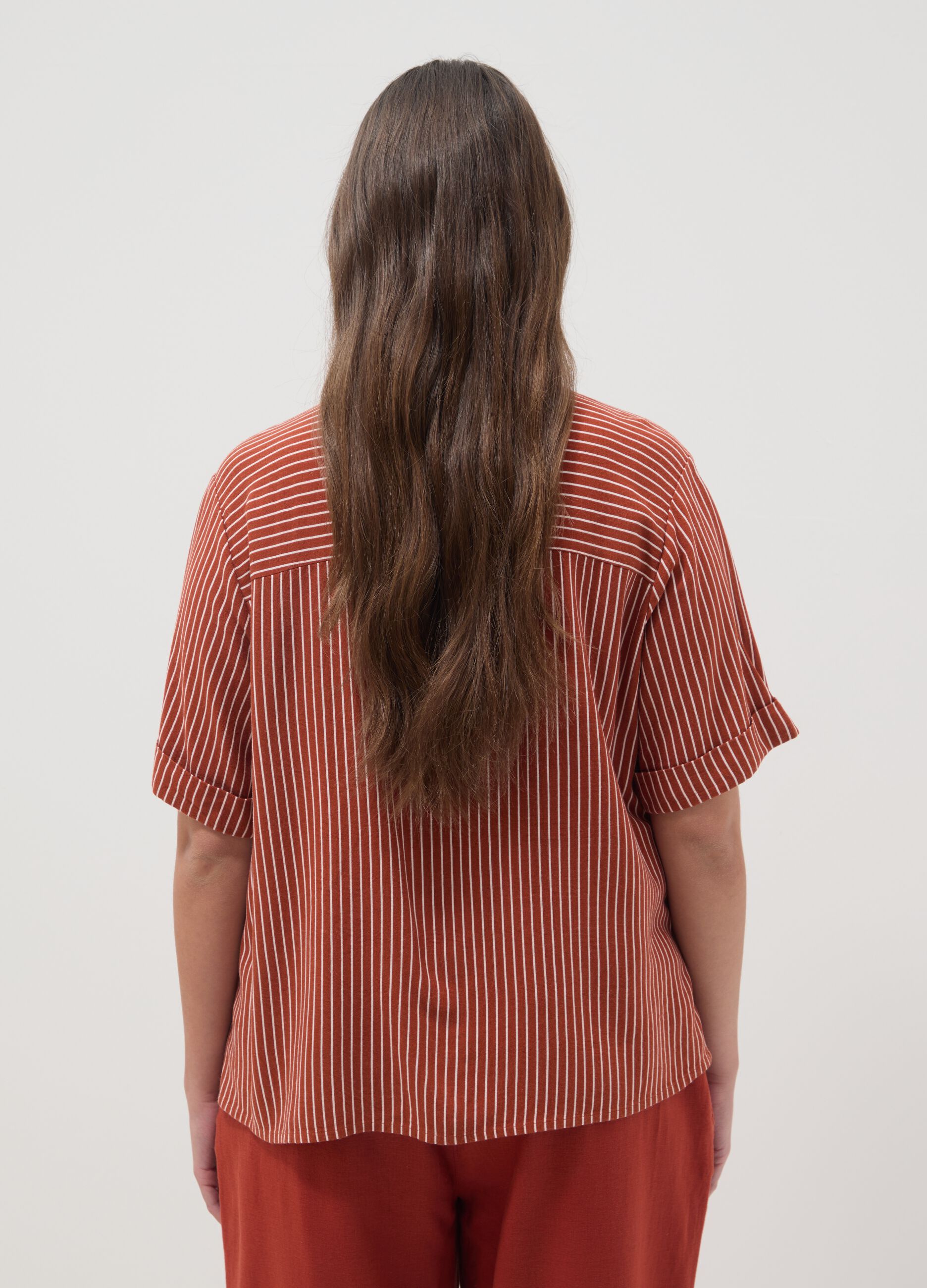 Camicia in misto viscosa e lino a righe multicolor regular fit