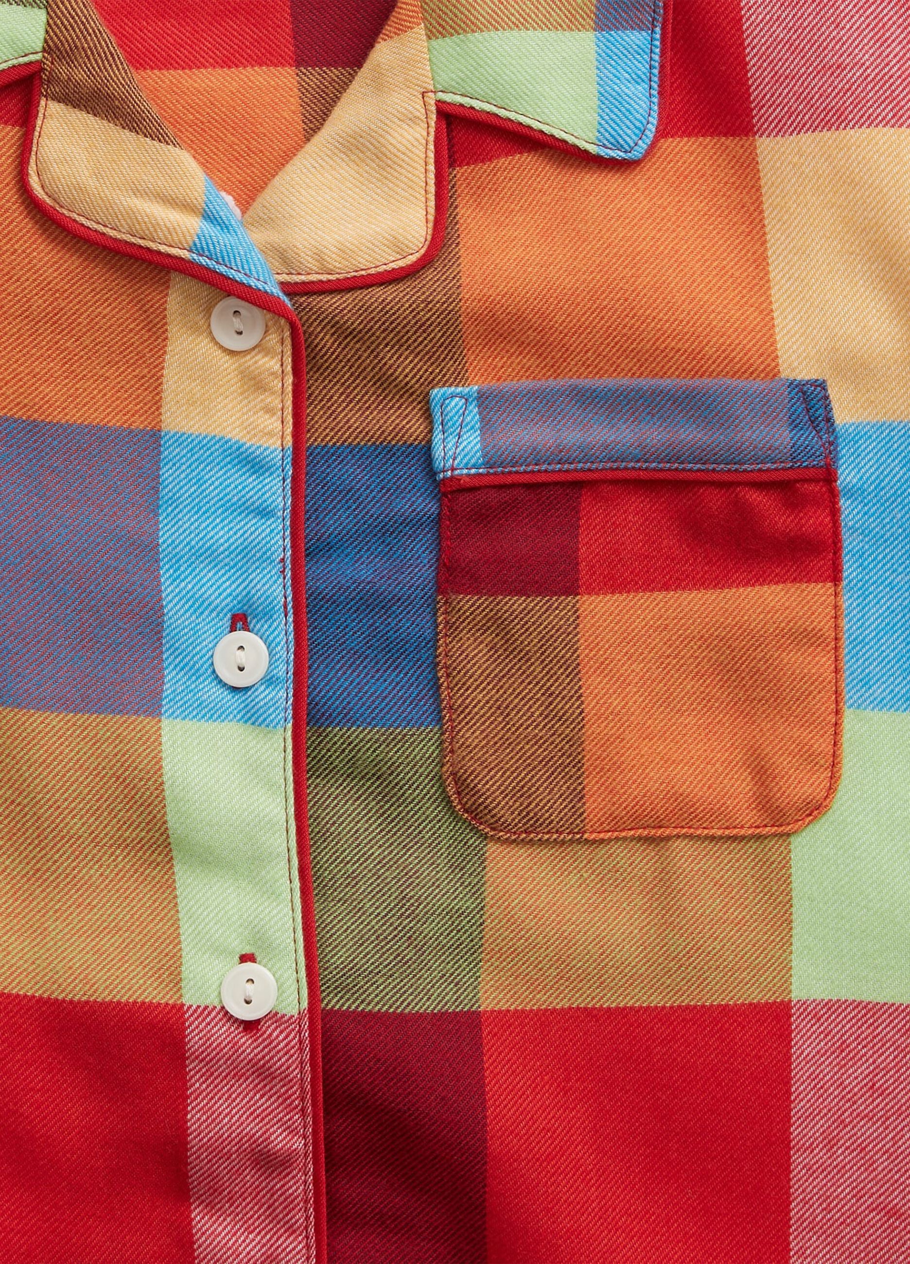 Long pyjamas in check flannel