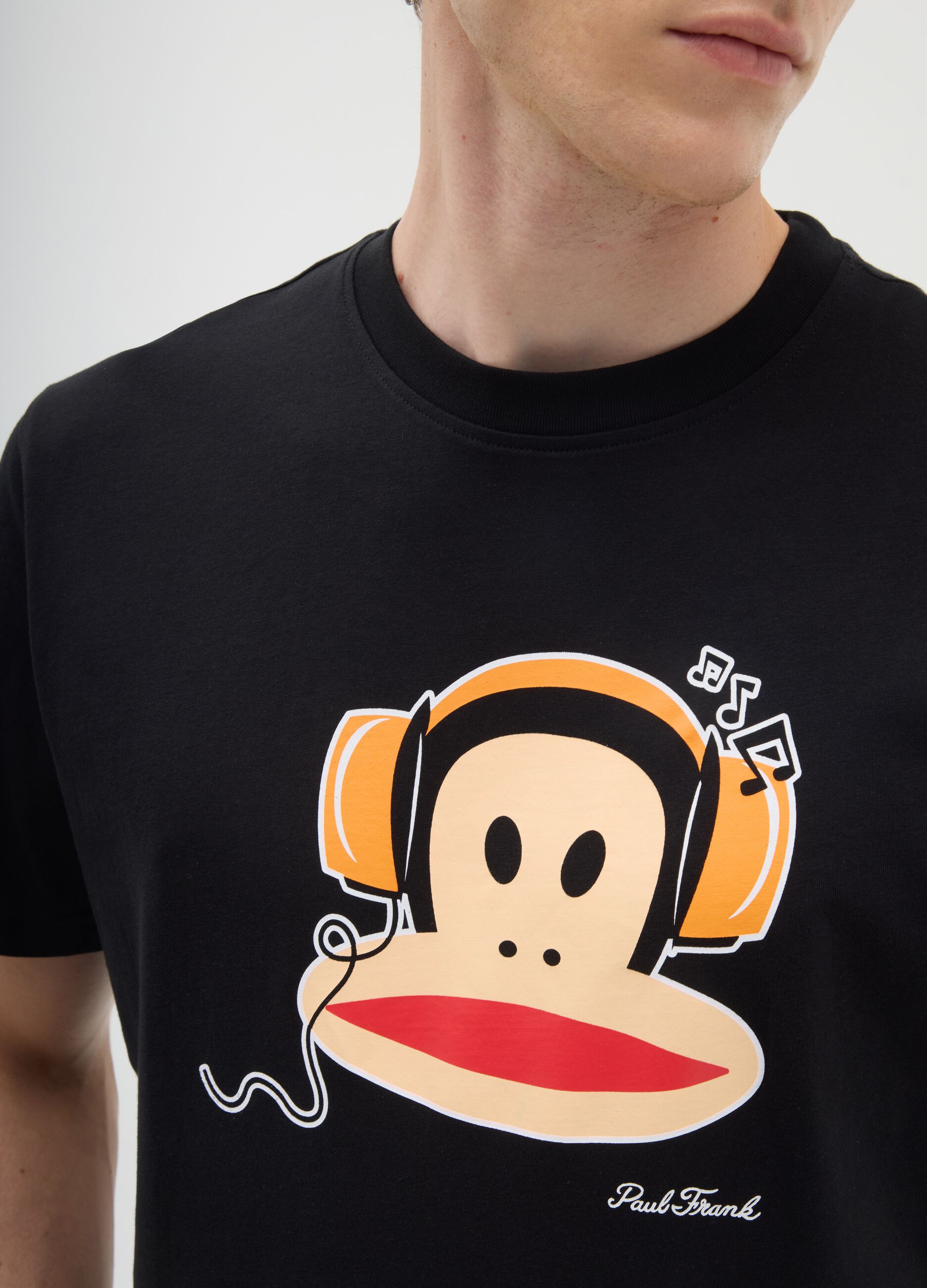 Black short-sleeve T-shirt in pure cotton regular fit