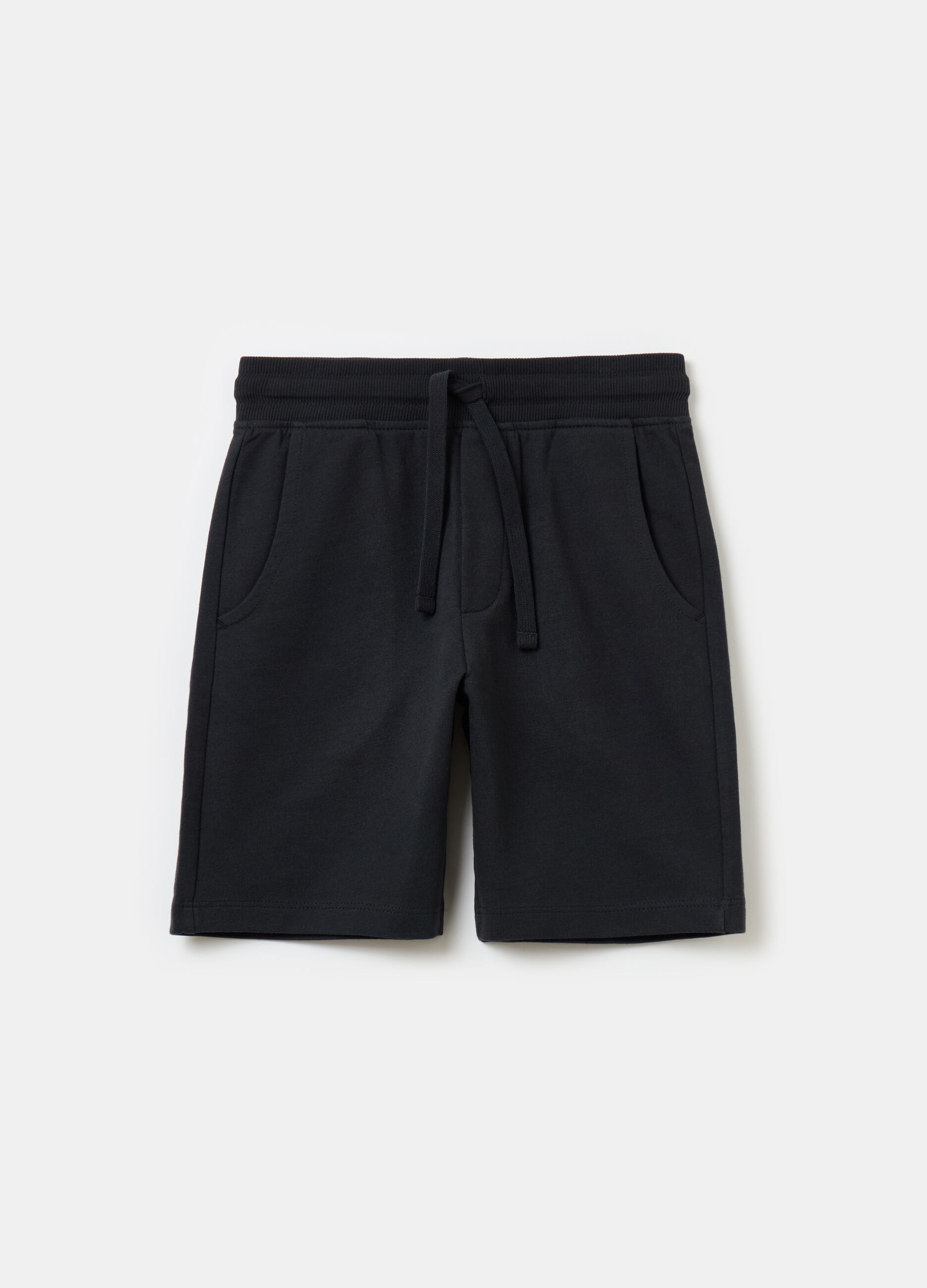 Fleece Bermuda shorts with drawstring