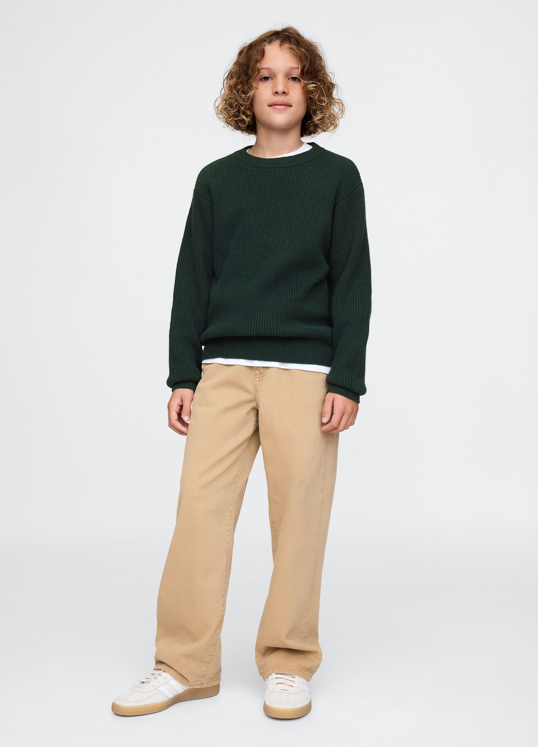 Pullover with ribbed design