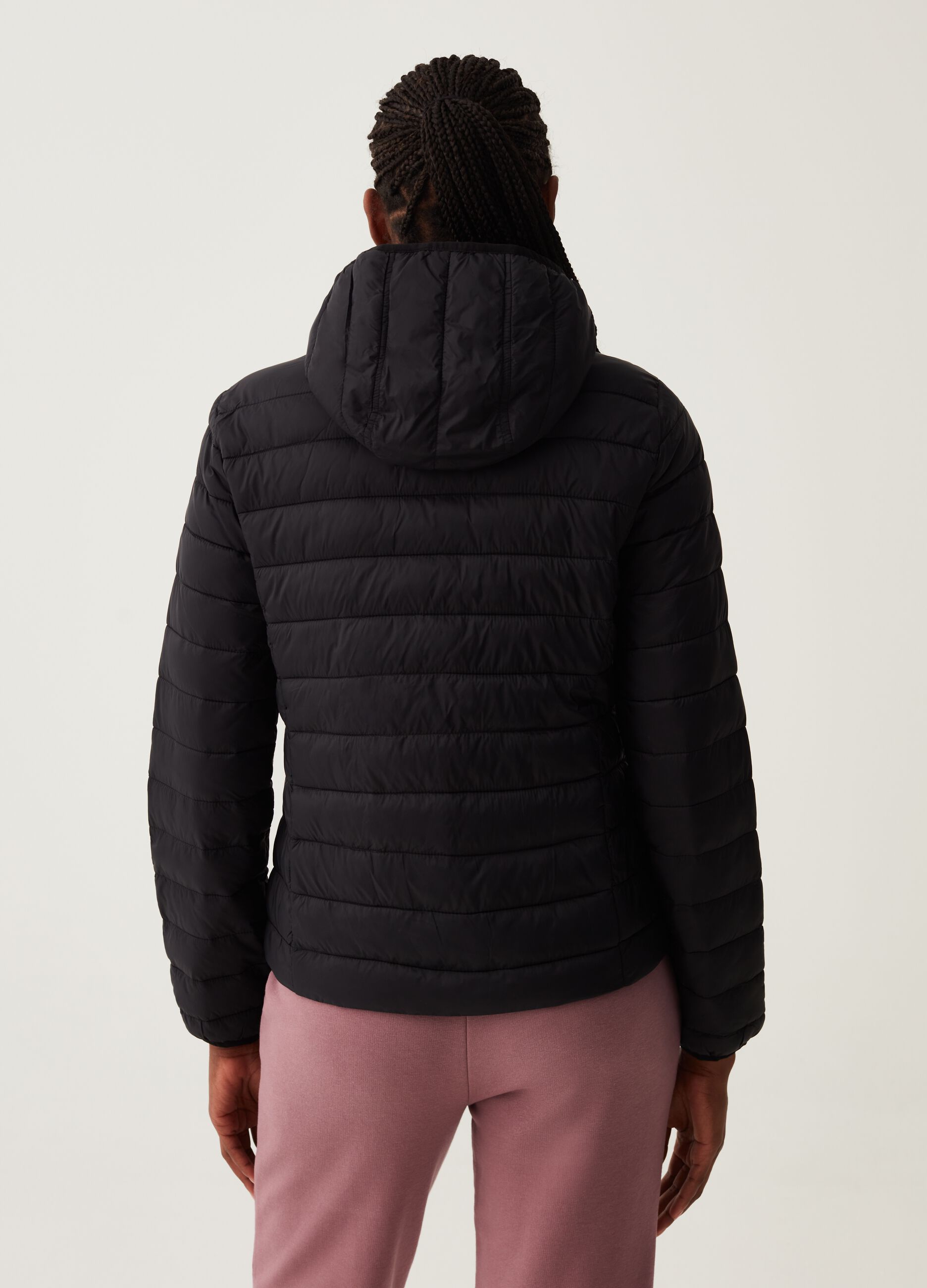 Piumino ultralight con cappuccio_2