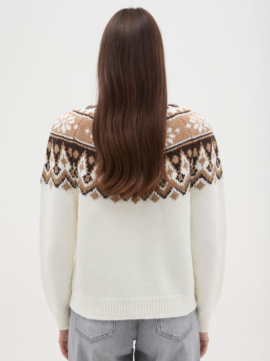 Multicolour regular fit pullover with festive design_2