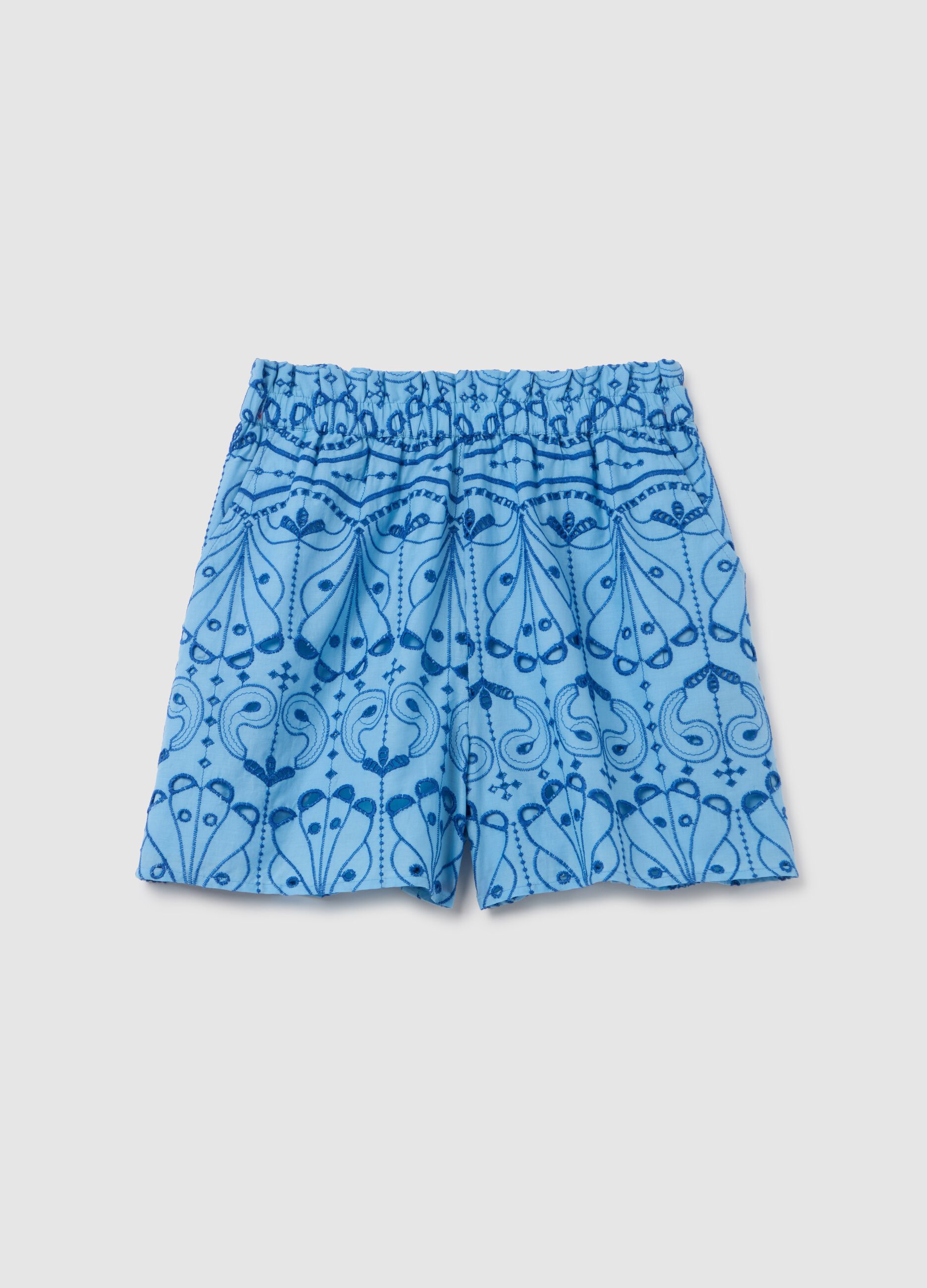 Shorts in sangallo