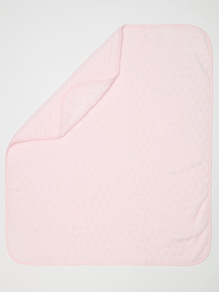 Velour blanket with polka dot pattern_2